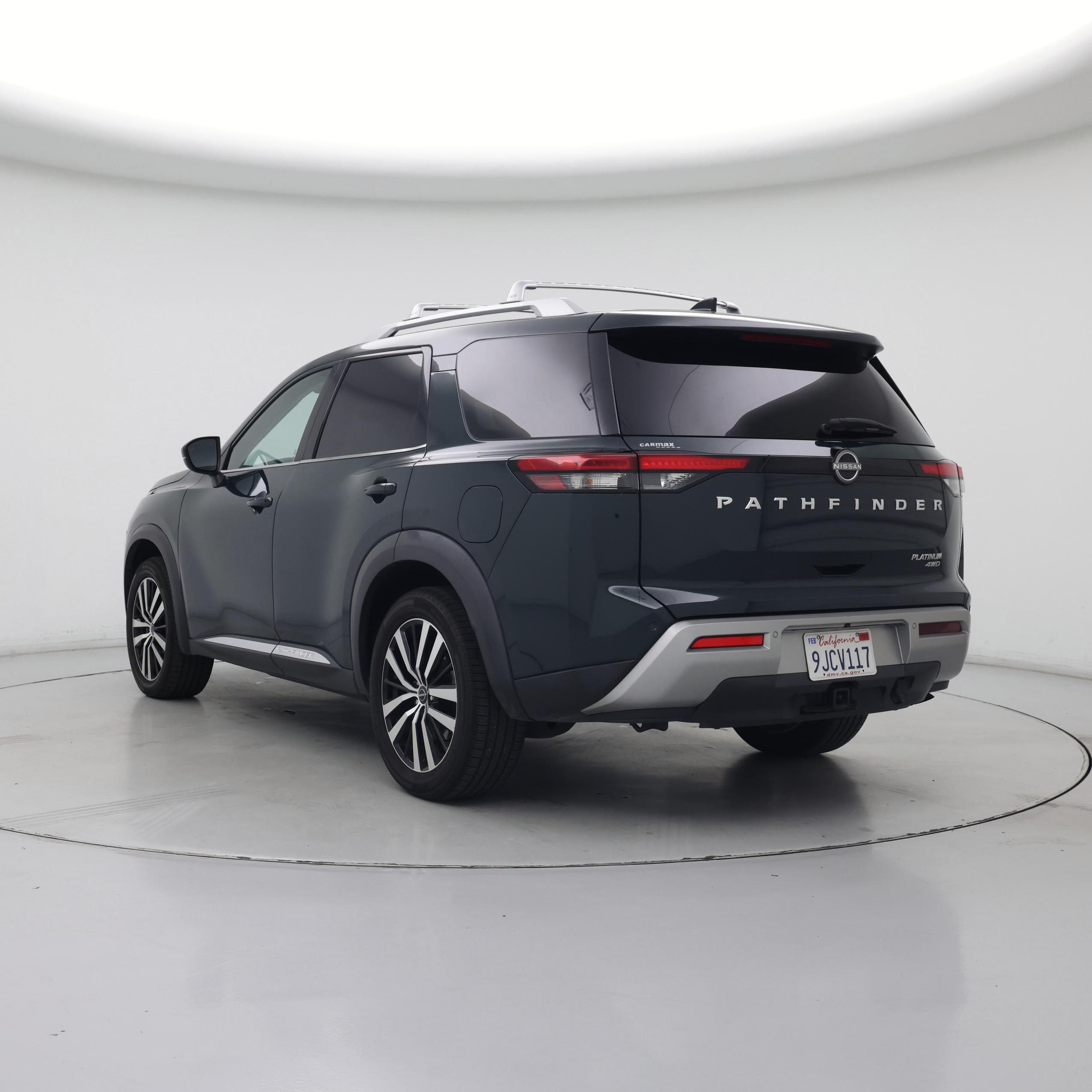Thumbnail: 2023 Nissan Pathfinder - 2