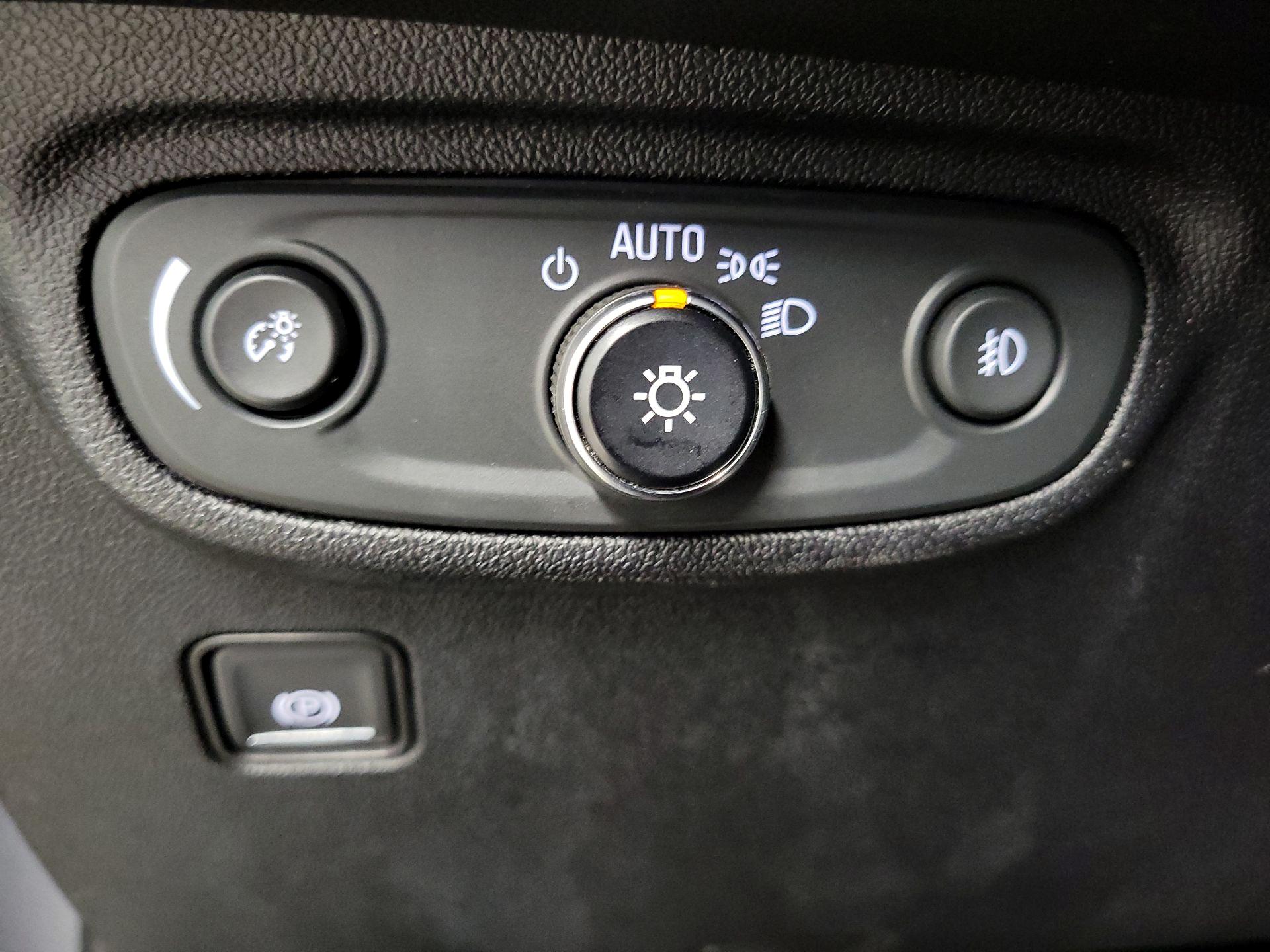 Thumbnail: 2019 GMC Terrain - 11