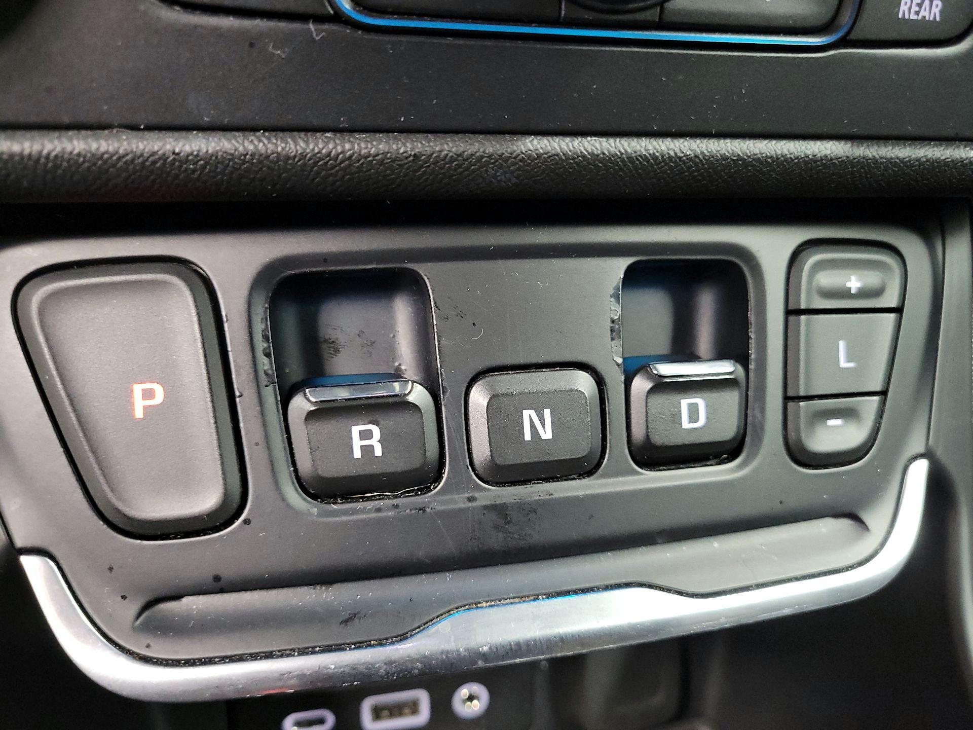 Thumbnail: 2019 GMC Terrain - 16