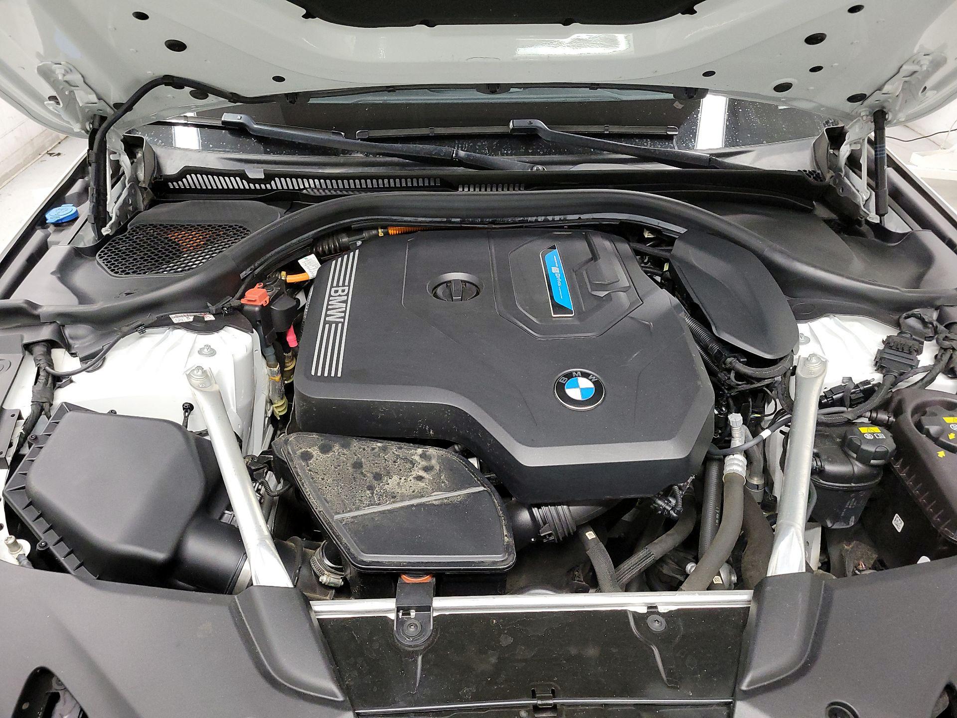 Thumbnail: 2021 BMW 5 Series - 15