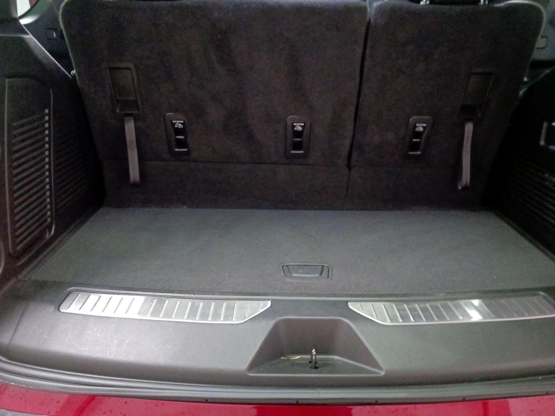 Thumbnail: 2023 Chevrolet Tahoe - 17