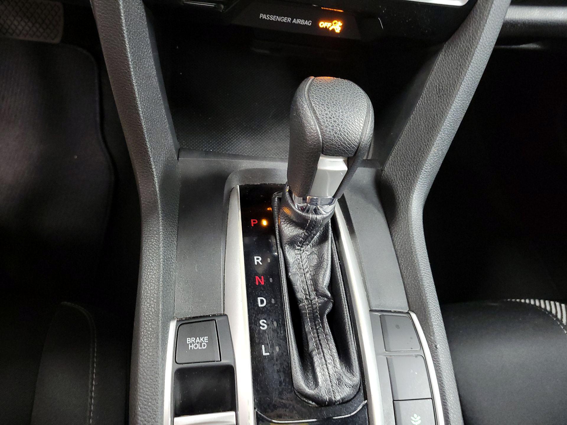 Thumbnail: 2018 Honda Civic - 15