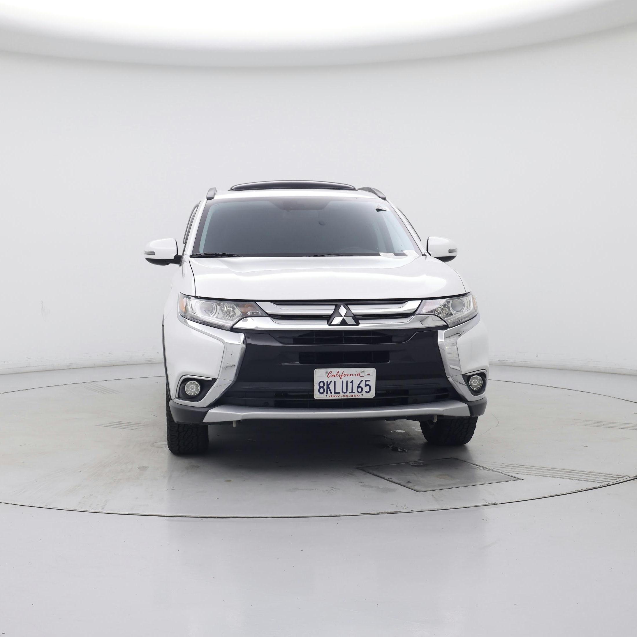 Thumbnail: 2016 Mitsubishi Outlander - 5