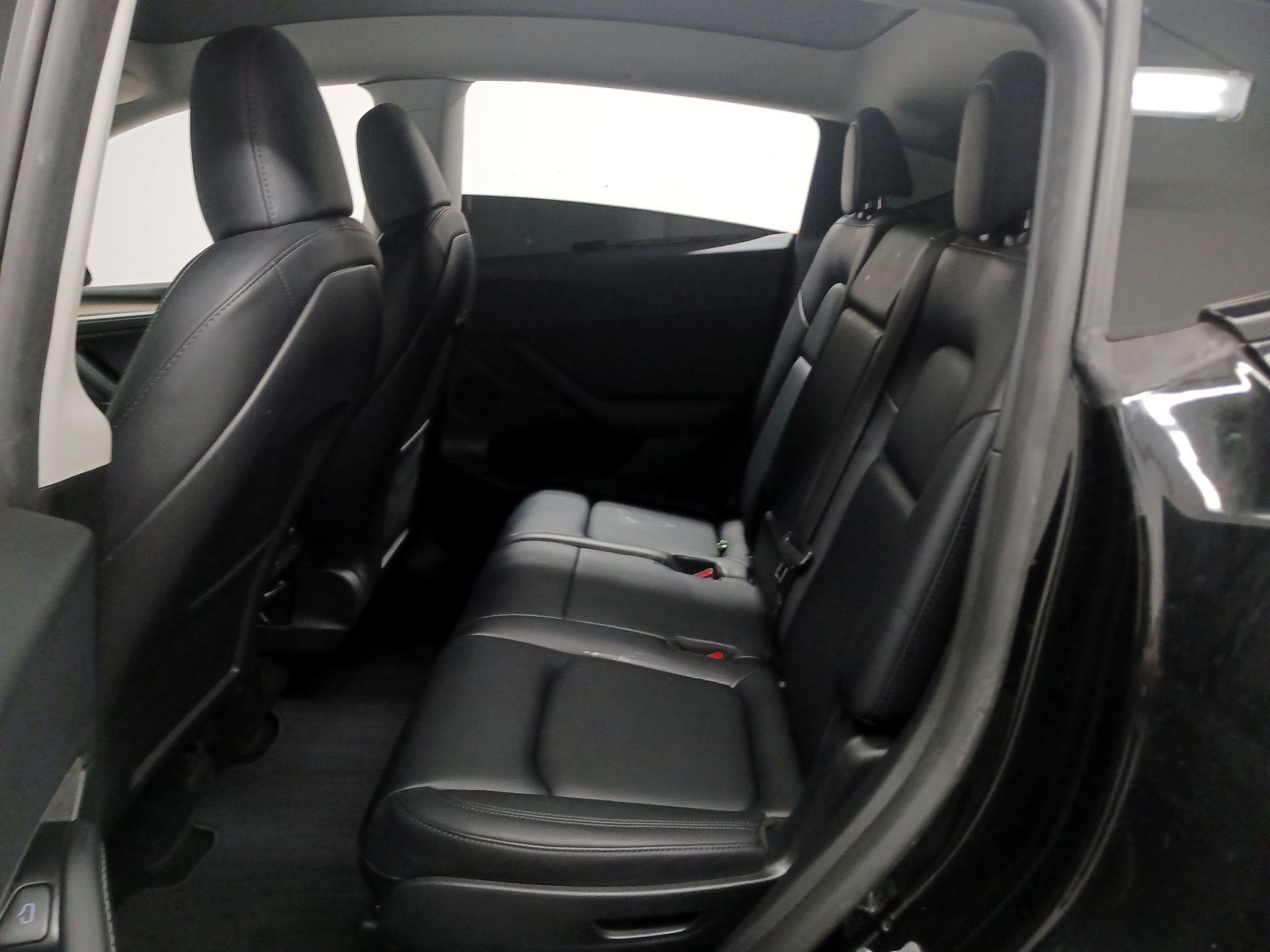 Thumbnail: 2023 Tesla Model Y - 16