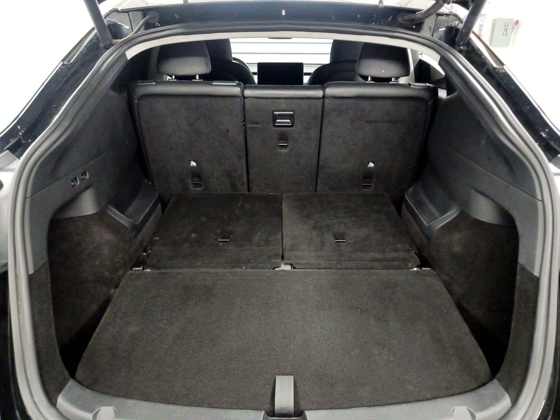 Thumbnail: 2023 Tesla Model Y - 17