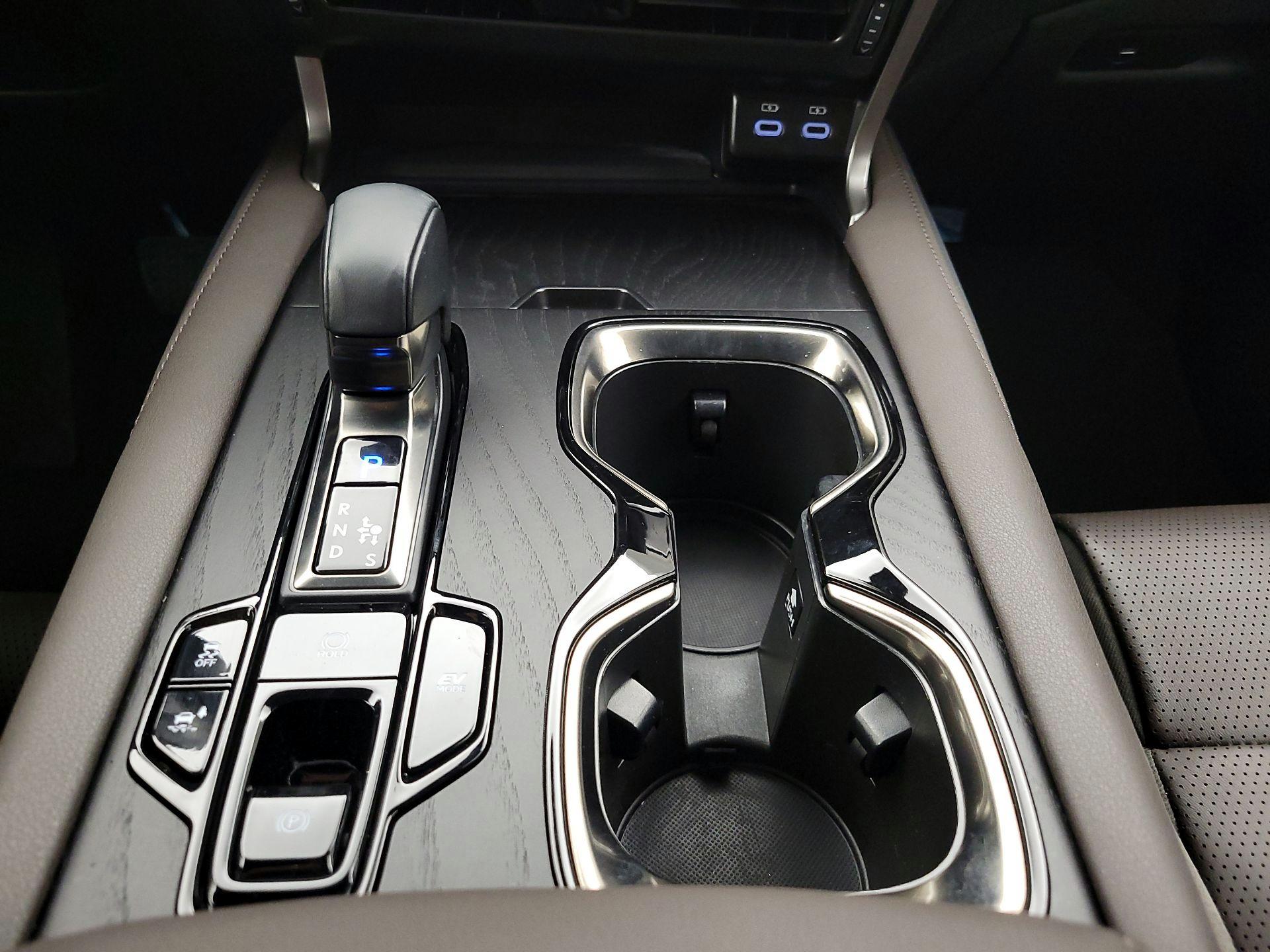 Thumbnail: 2023 Lexus RX - 18