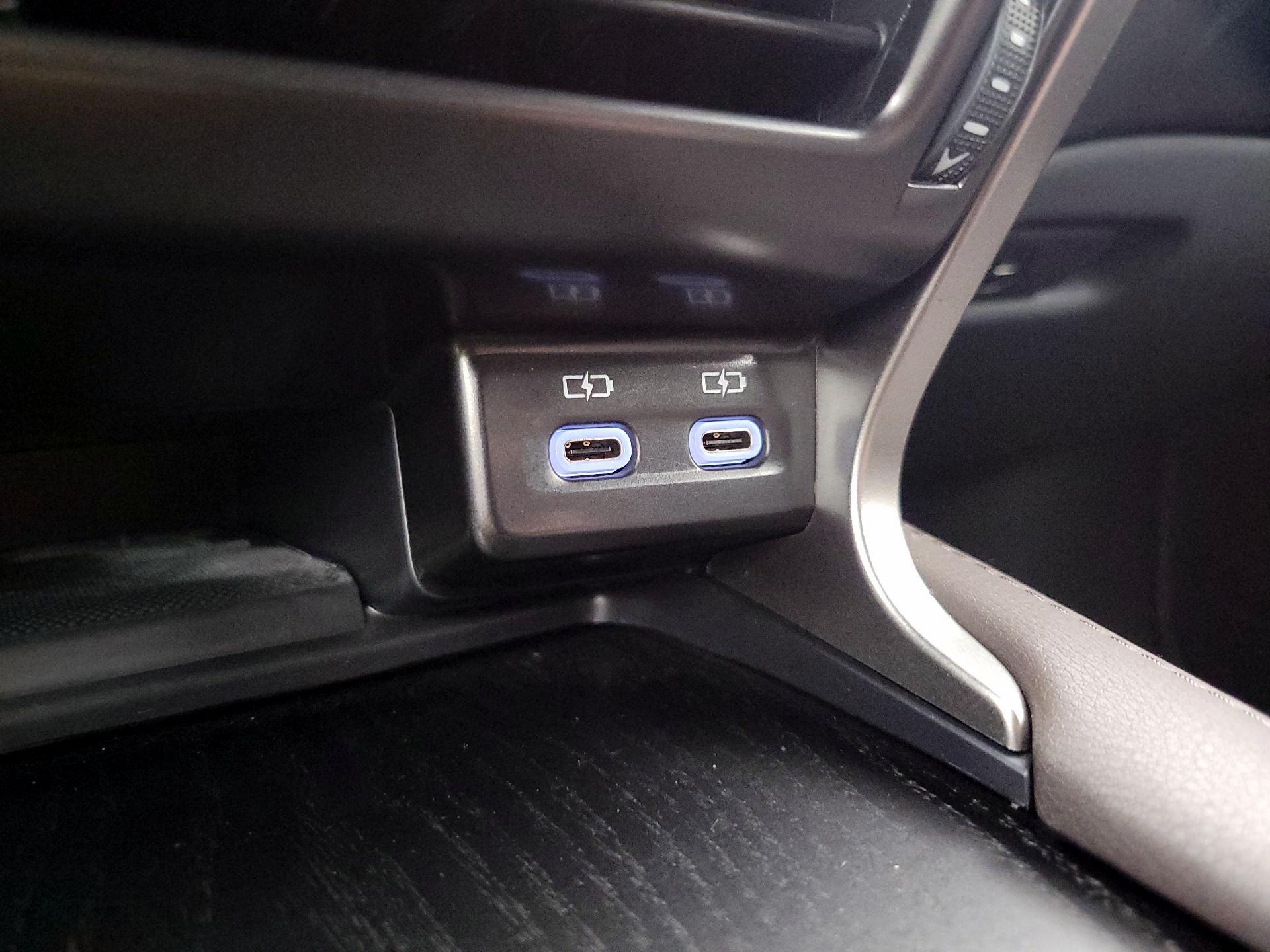 Thumbnail: 2023 Lexus RX - 19