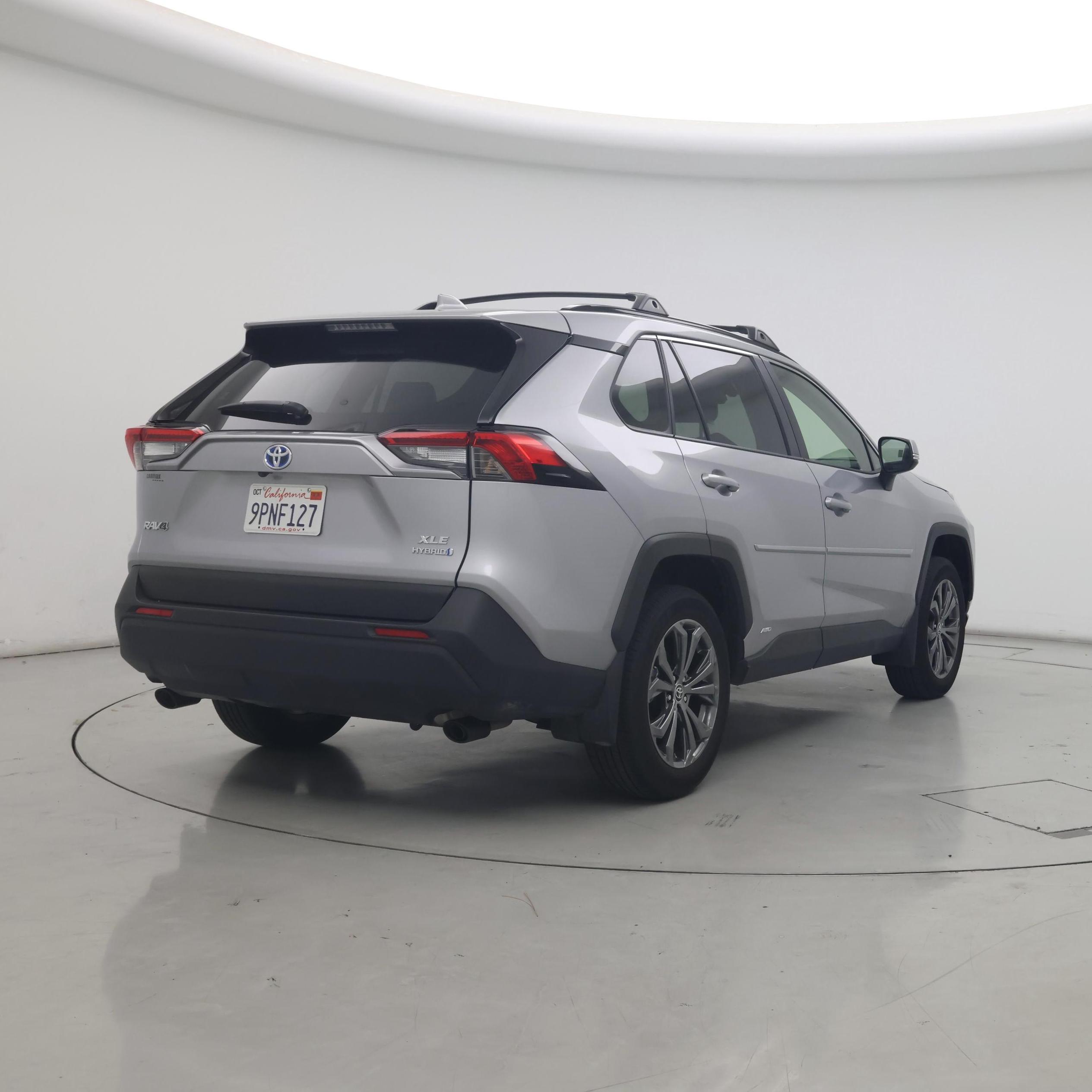 Thumbnail: 2024 Toyota RAV4 - 8