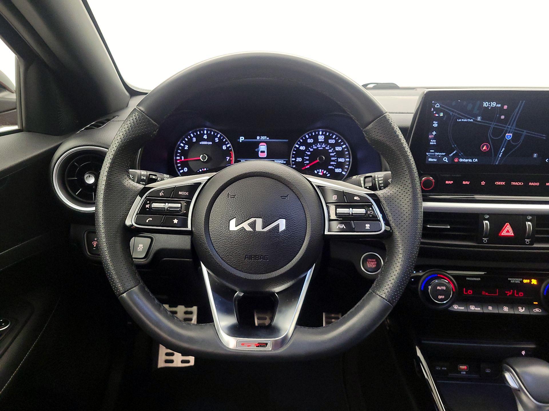 Thumbnail: 2023 Kia Forte - 10