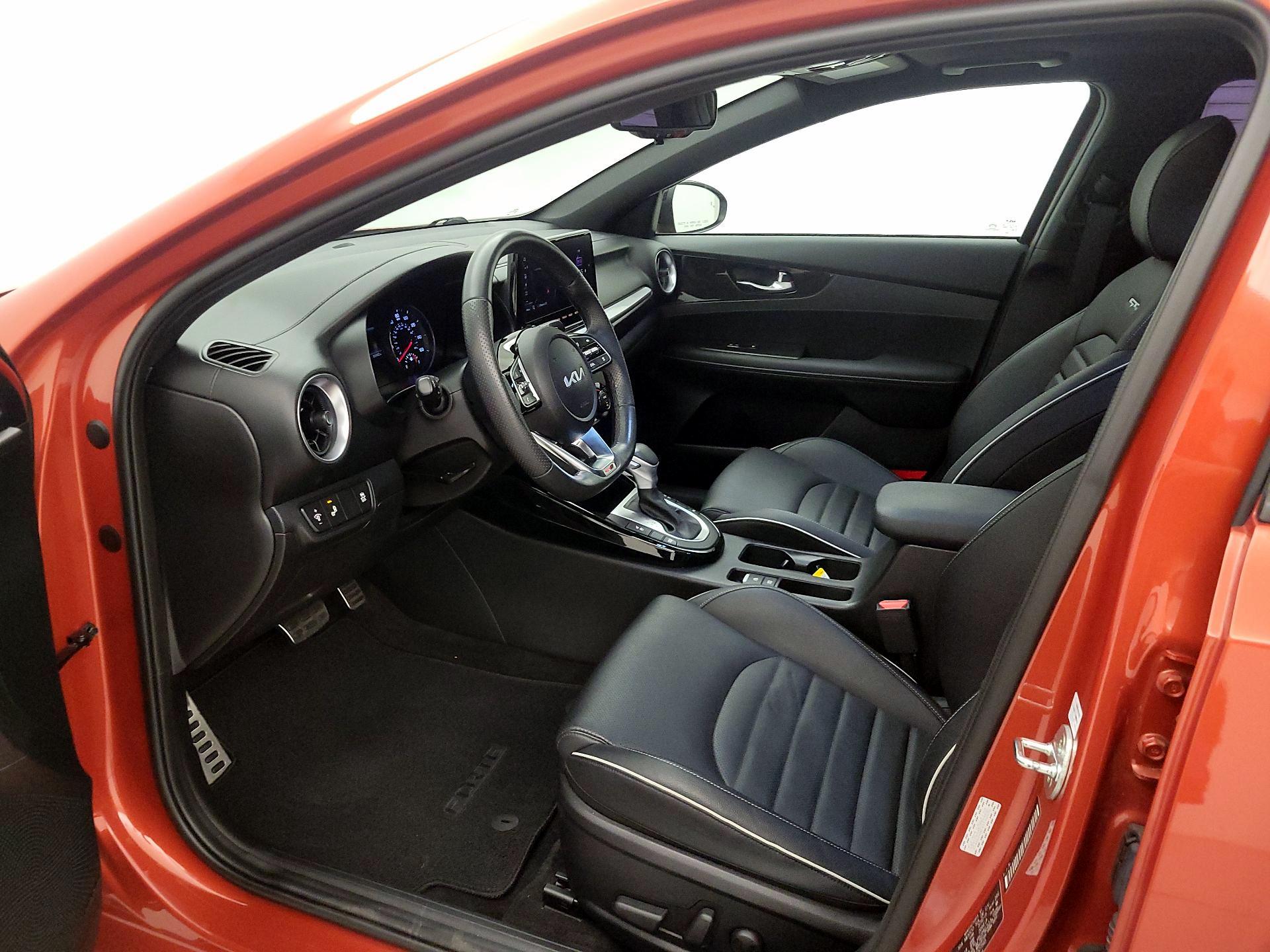 Thumbnail: 2023 Kia Forte - 11