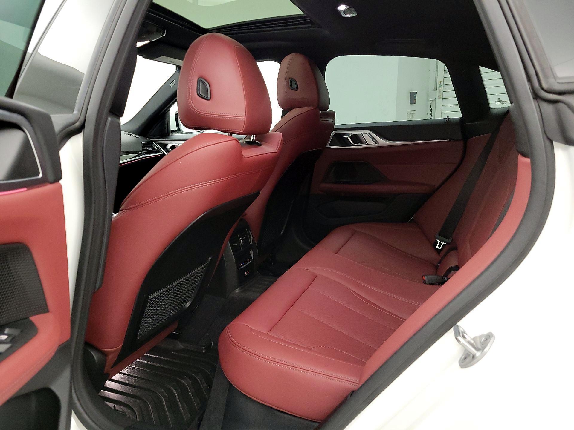 Thumbnail: 2024 BMW i4 - 18