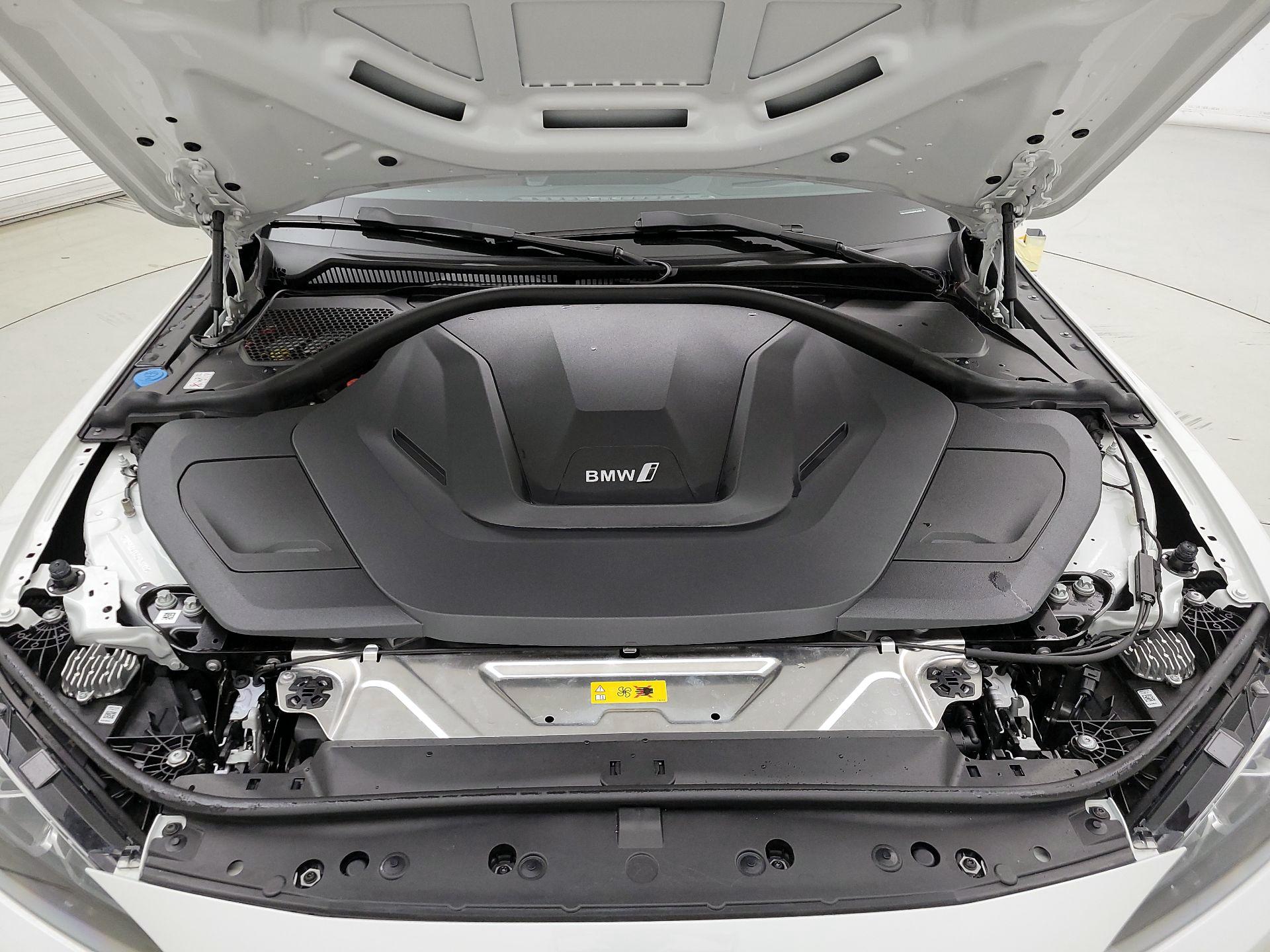 Thumbnail: 2024 BMW i4 - 20