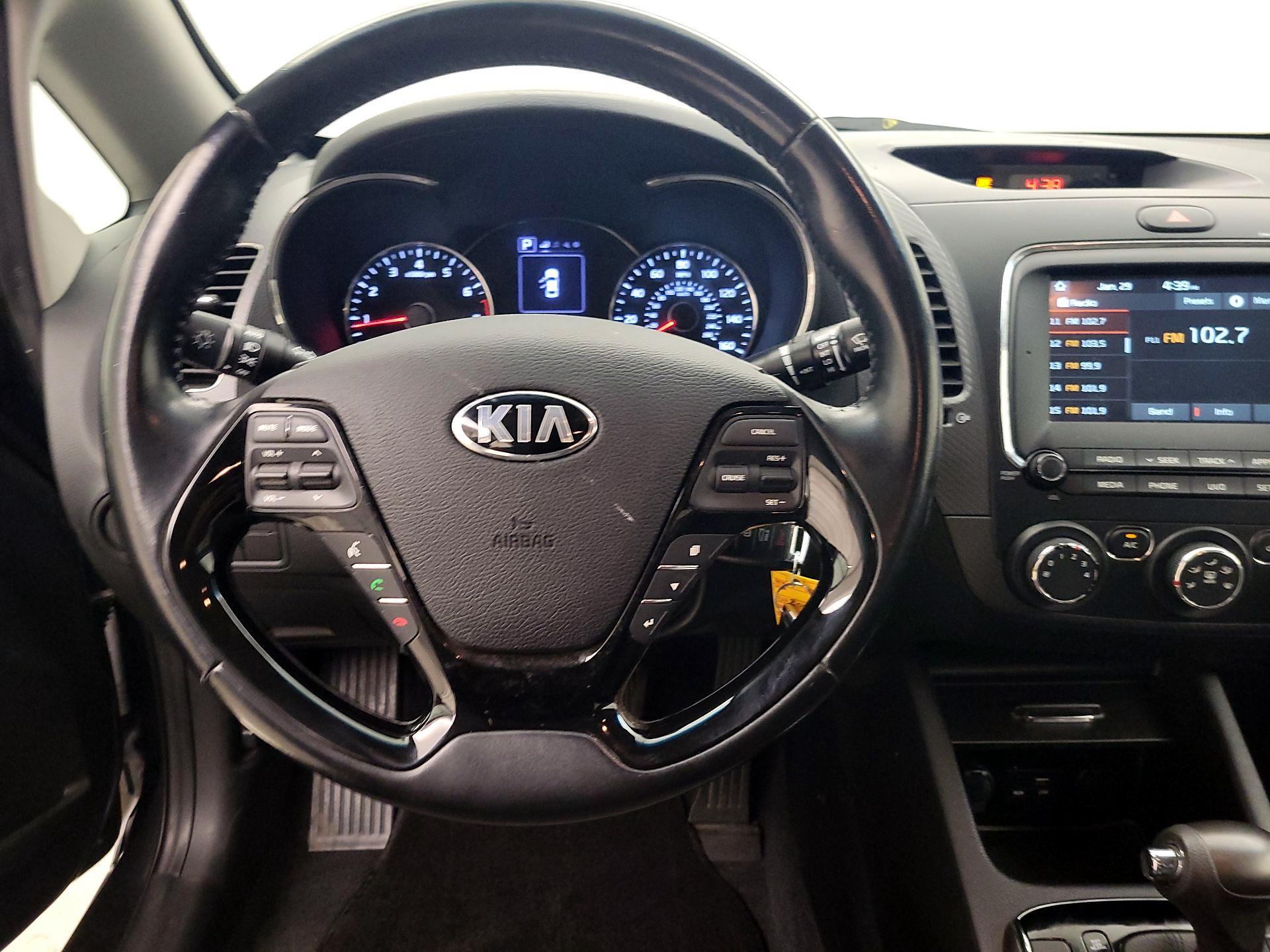 Thumbnail: 2018 Kia Forte - 10
