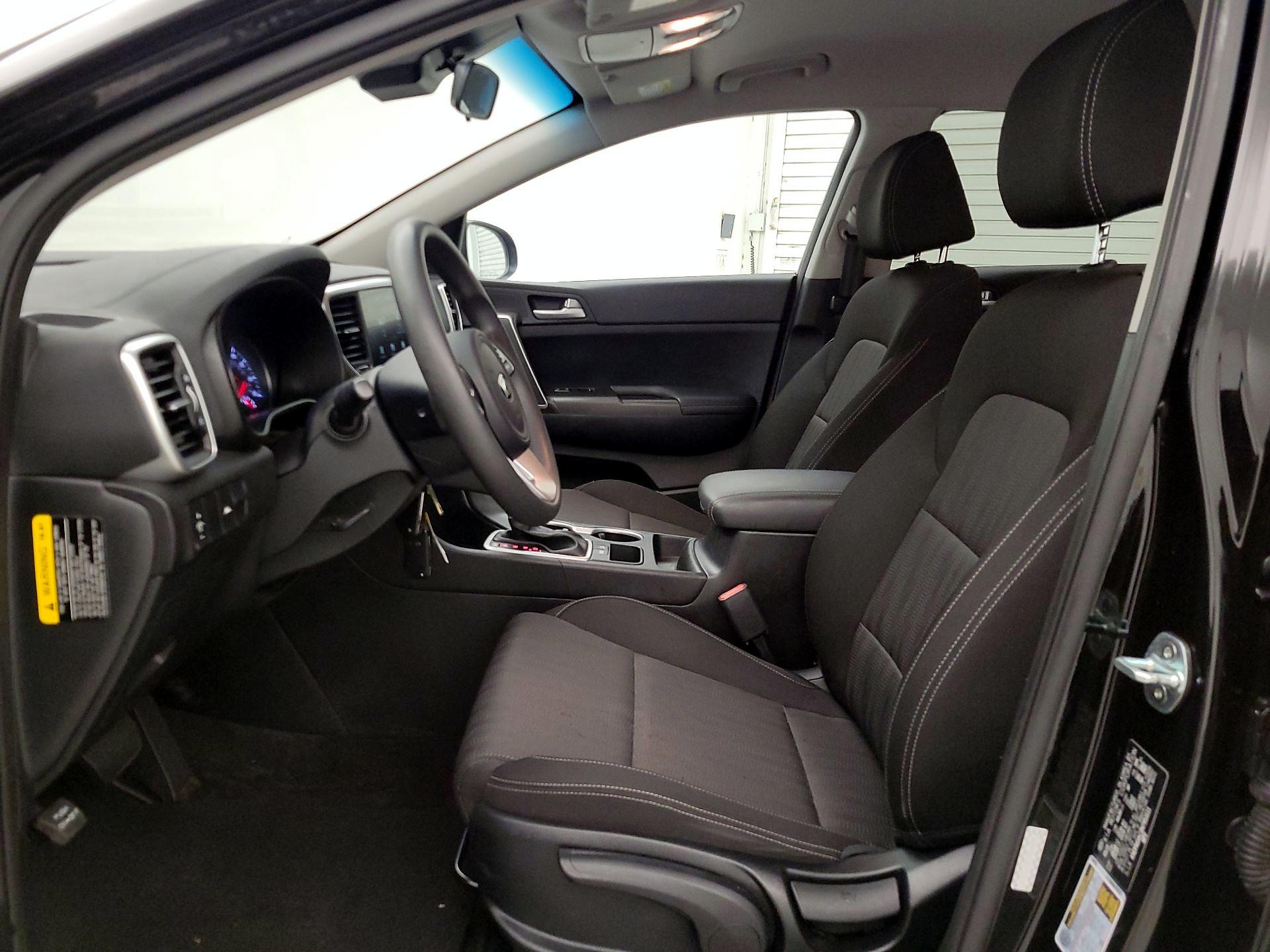 Thumbnail: 2022 Kia Sportage - 11