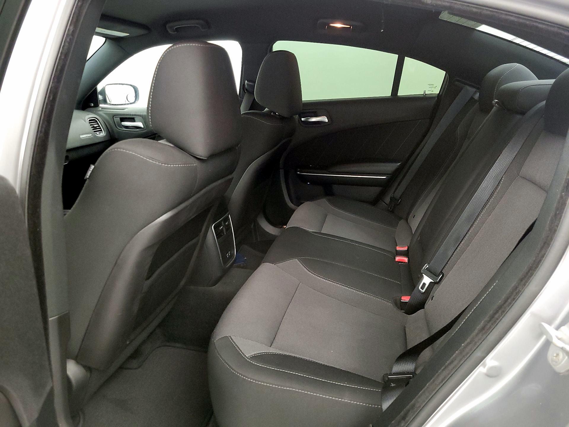 Thumbnail: 2015 Dodge Charger - 17