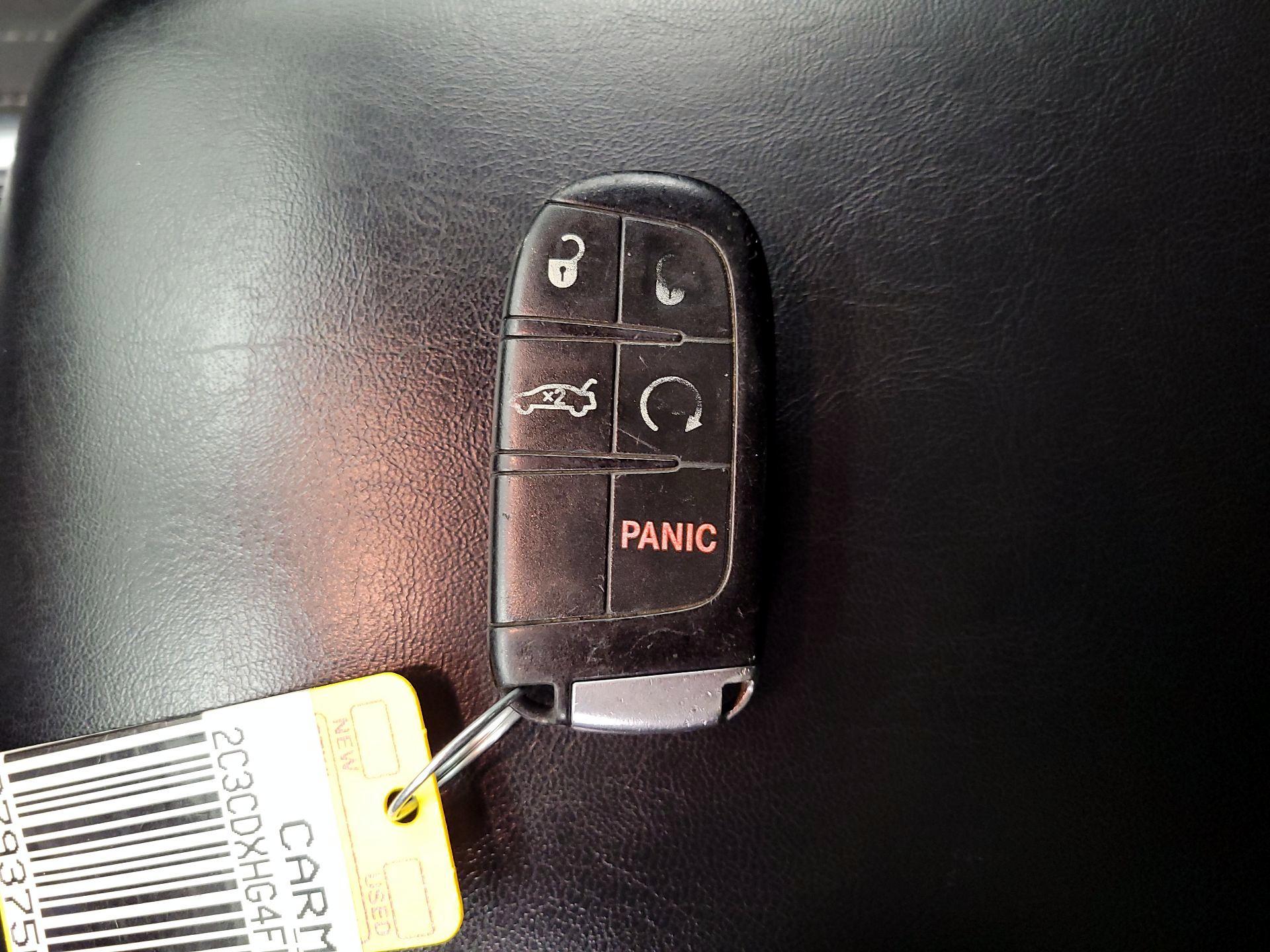 Thumbnail: 2015 Dodge Charger - 20