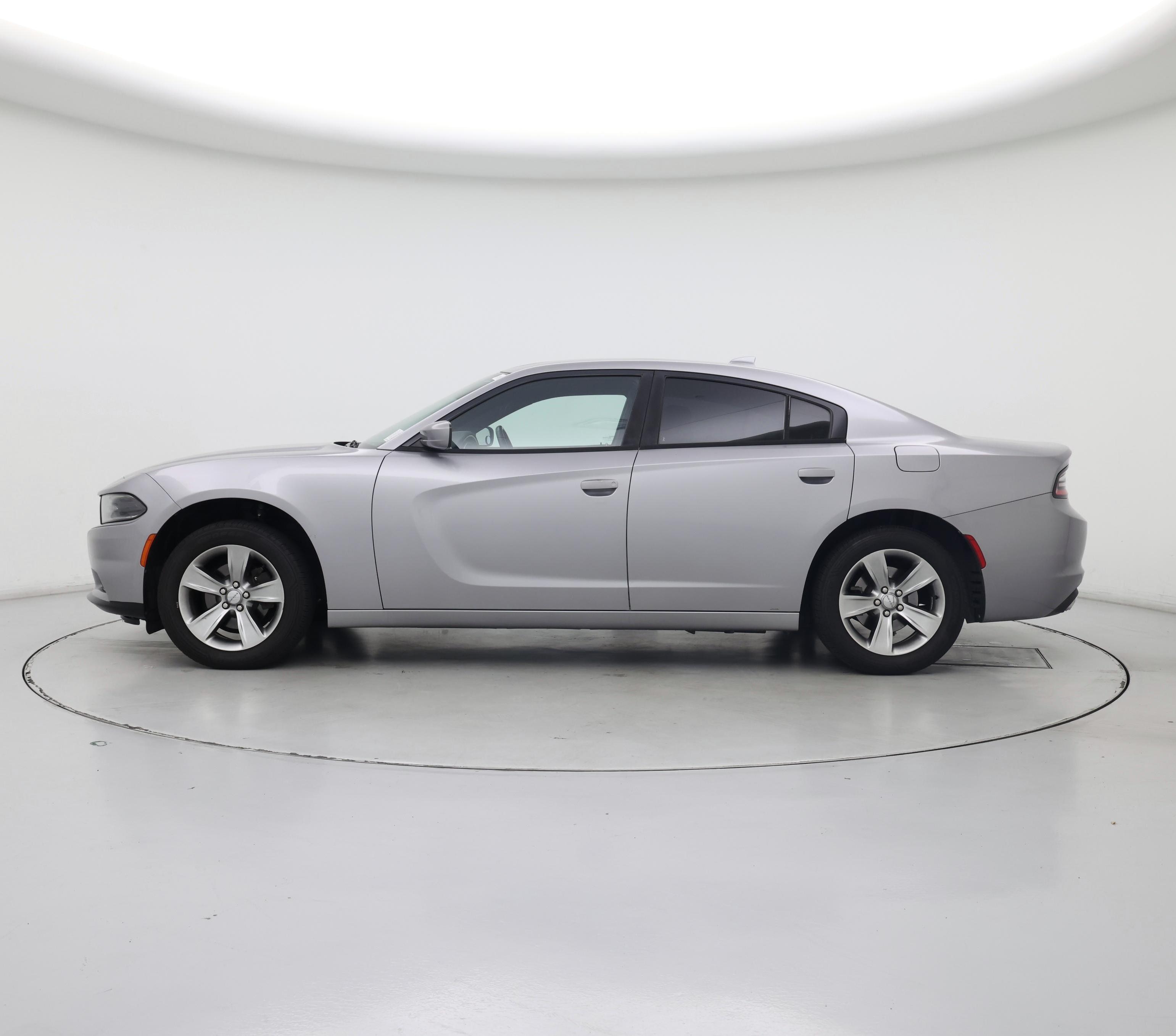 Thumbnail: 2015 Dodge Charger - 3