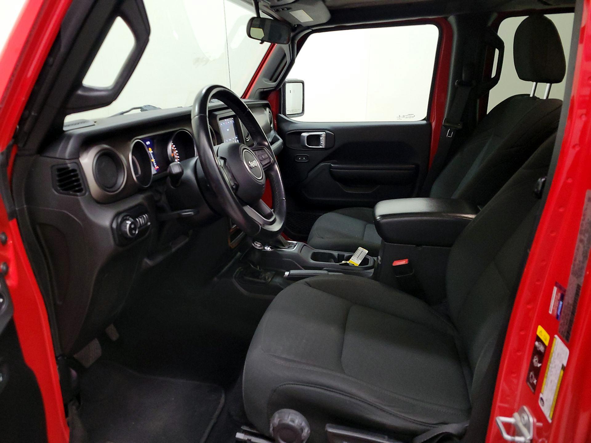 Thumbnail: 2020 Jeep Gladiator - 11