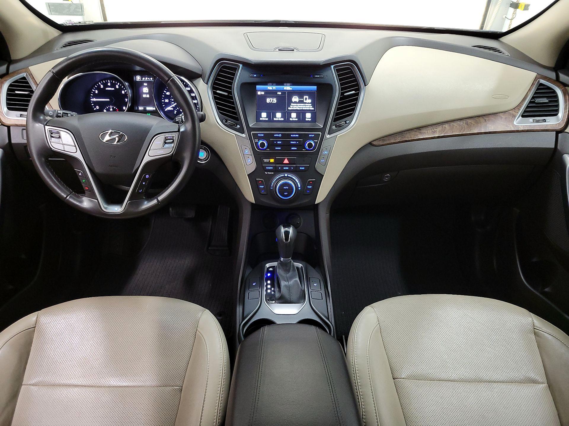 Thumbnail: 2018 Hyundai Santa Fe - 9