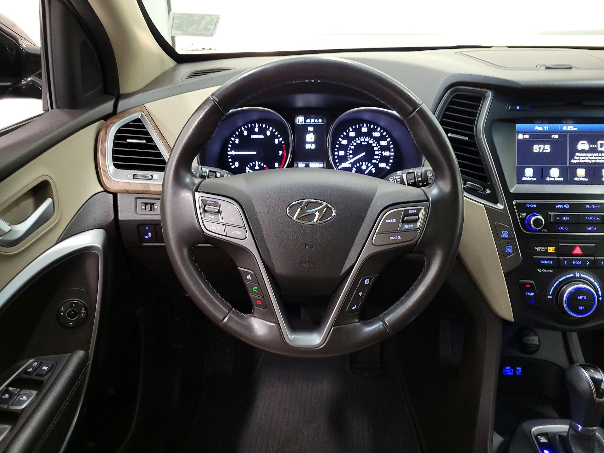 Thumbnail: 2018 Hyundai Santa Fe - 10