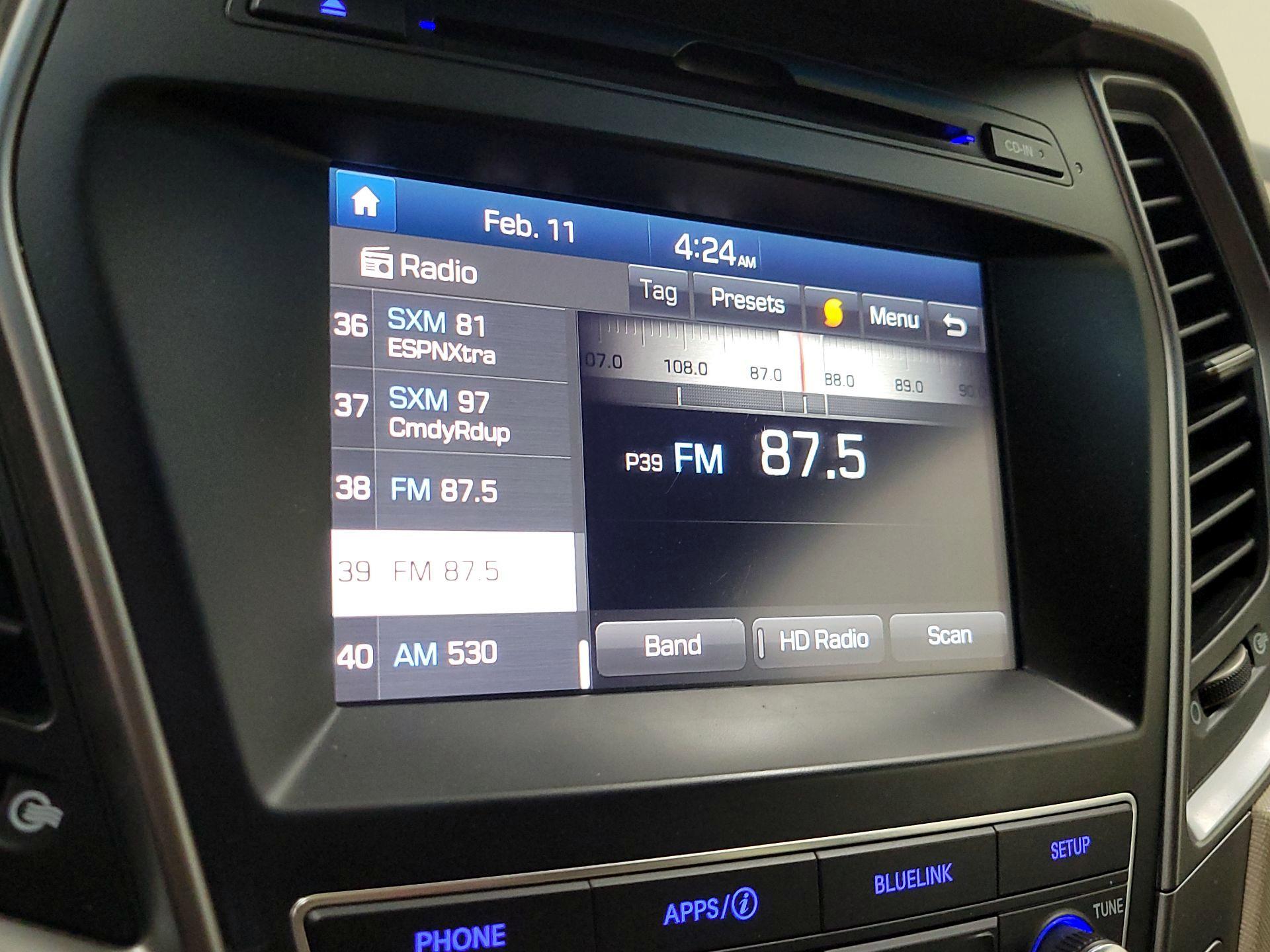 Thumbnail: 2018 Hyundai Santa Fe - 15