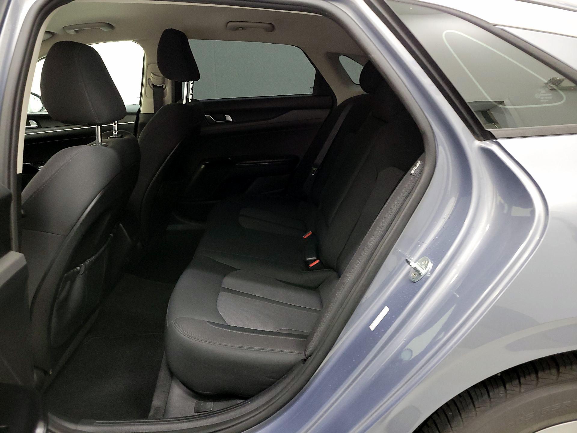 Thumbnail: 2022 Kia K5 - 19