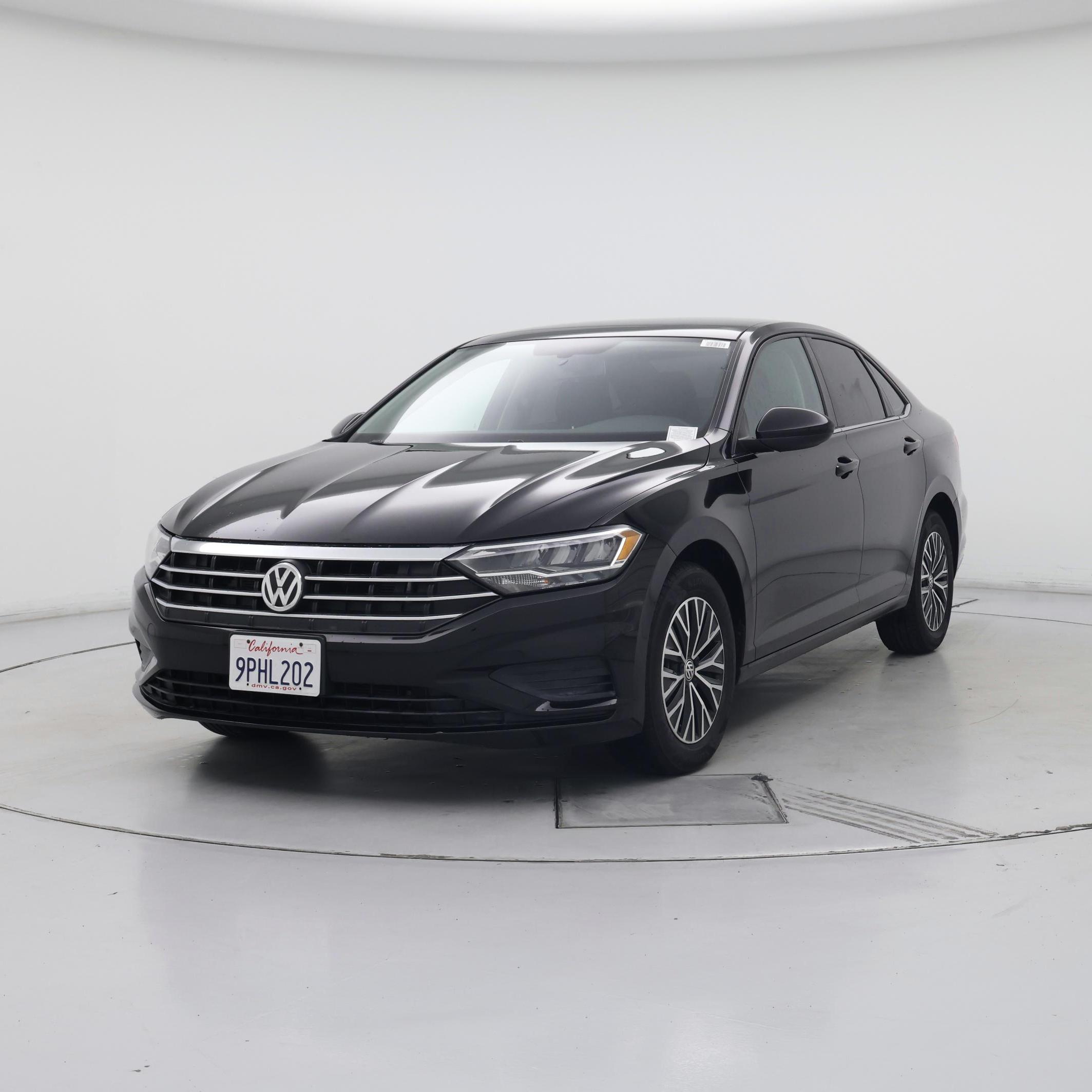 Thumbnail: 2021 Volkswagen Jetta - 4