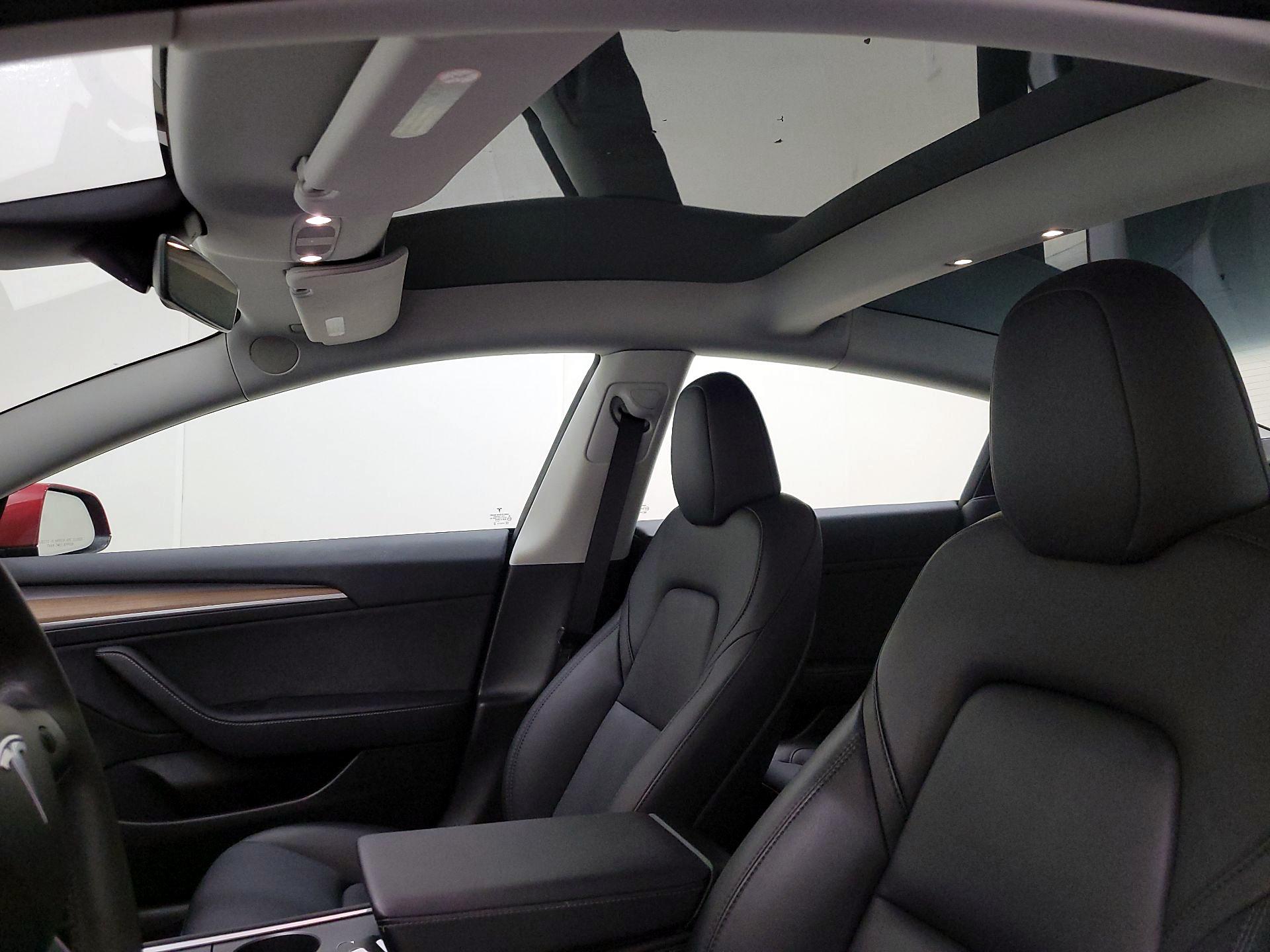 Thumbnail: 2023 Tesla Model 3 - 18