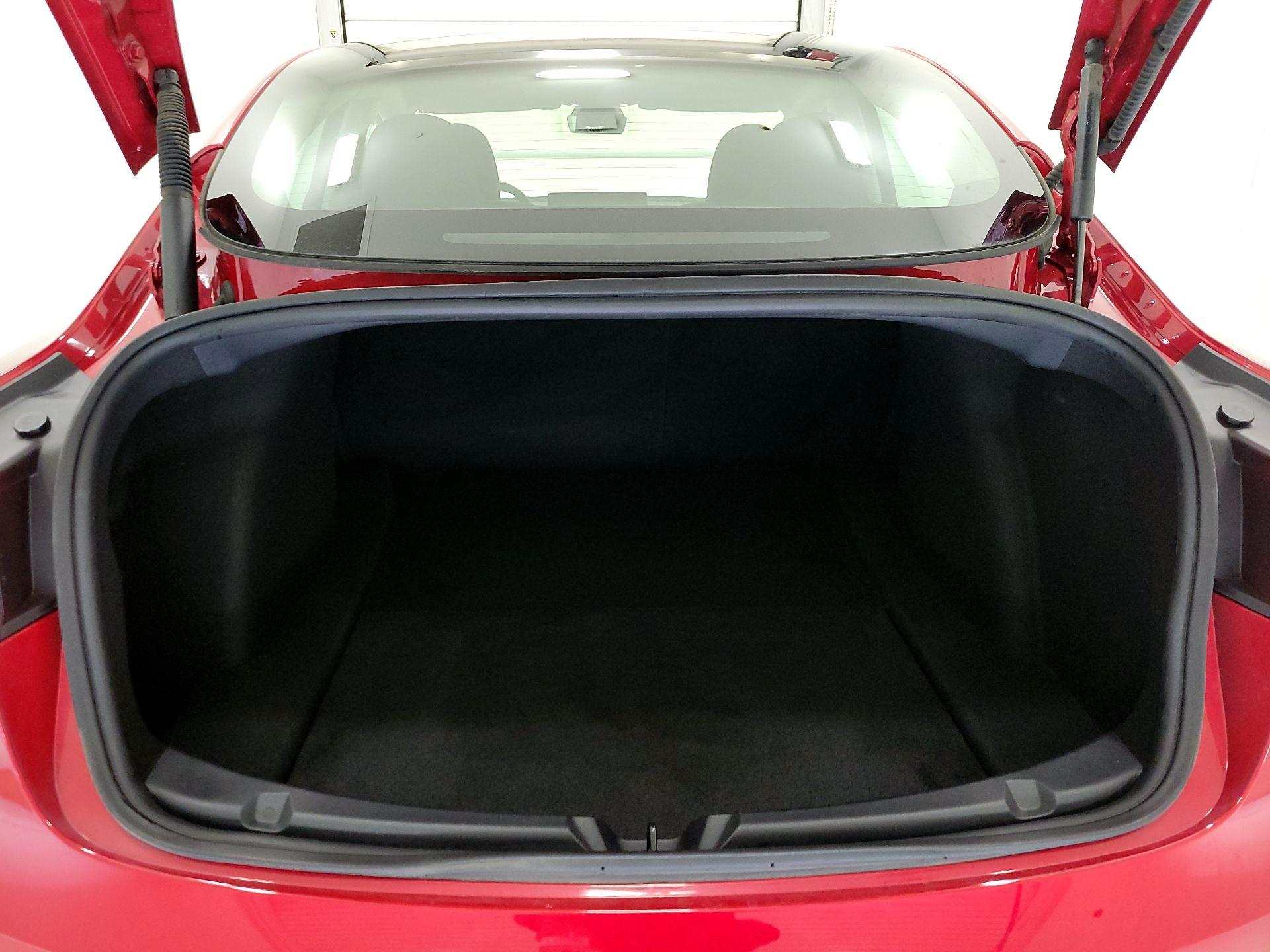 Thumbnail: 2023 Tesla Model 3 - 20