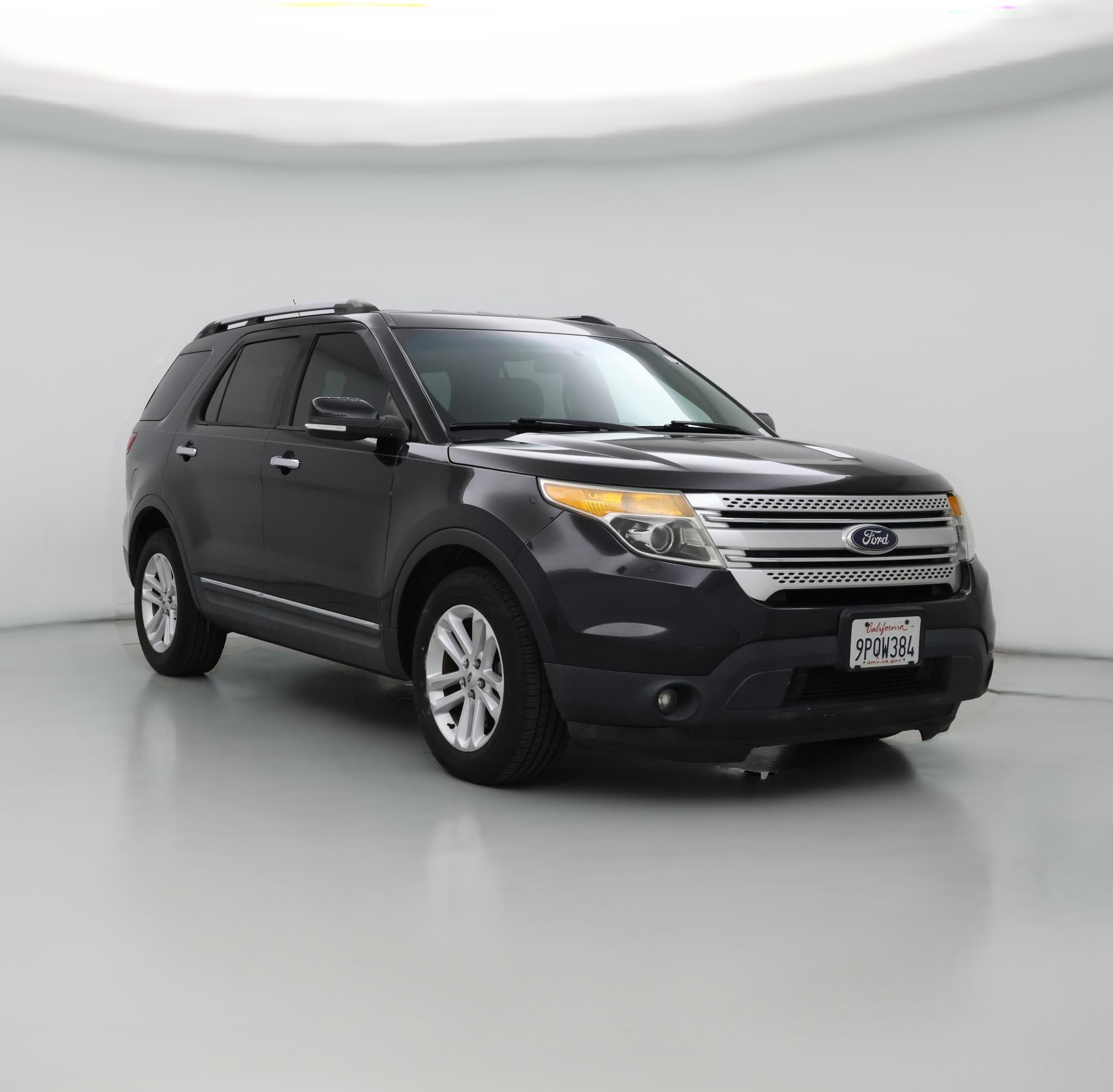 Thumbnail: 2015 Ford Explorer - 1