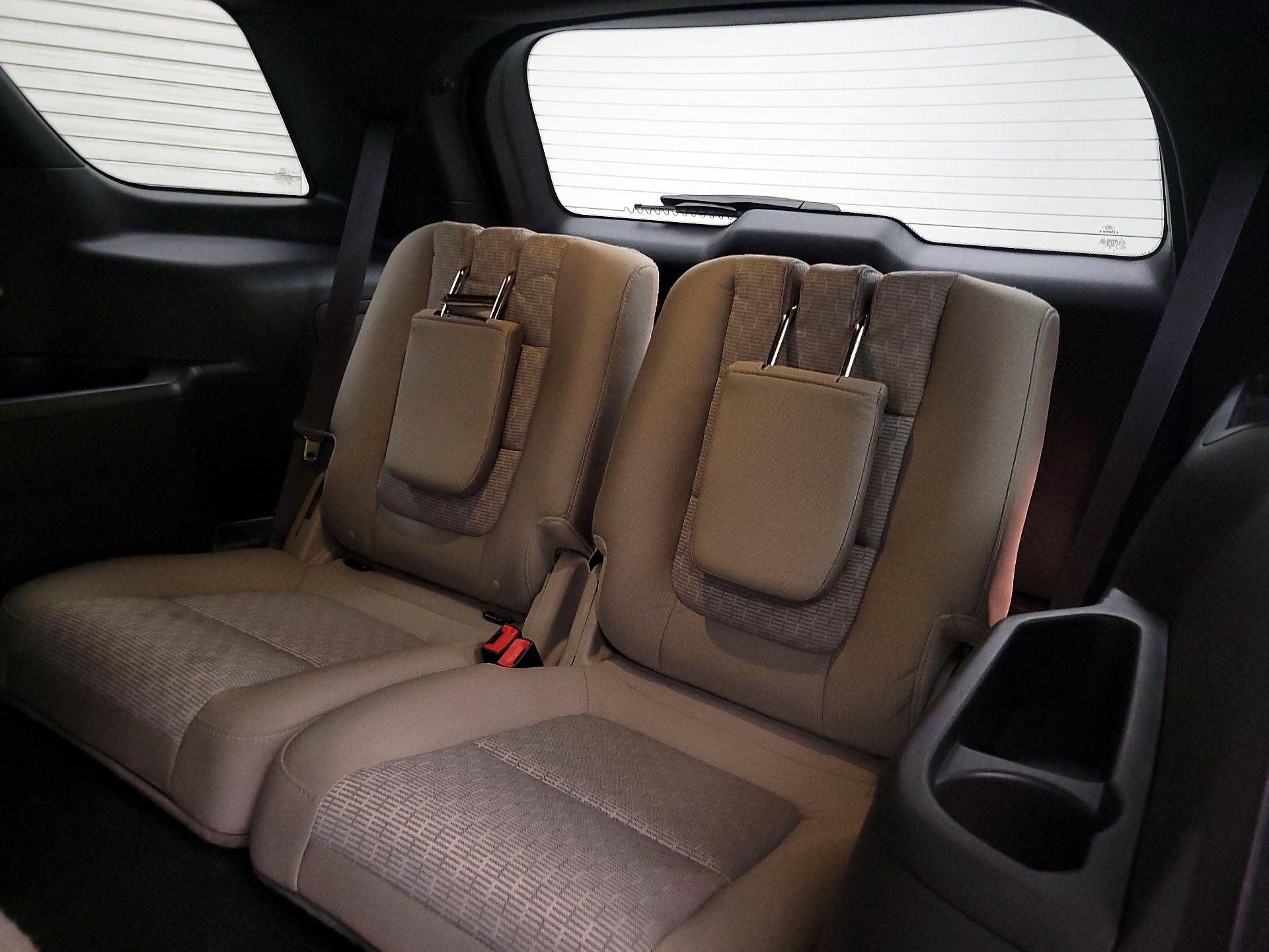 Thumbnail: 2015 Ford Explorer - 19