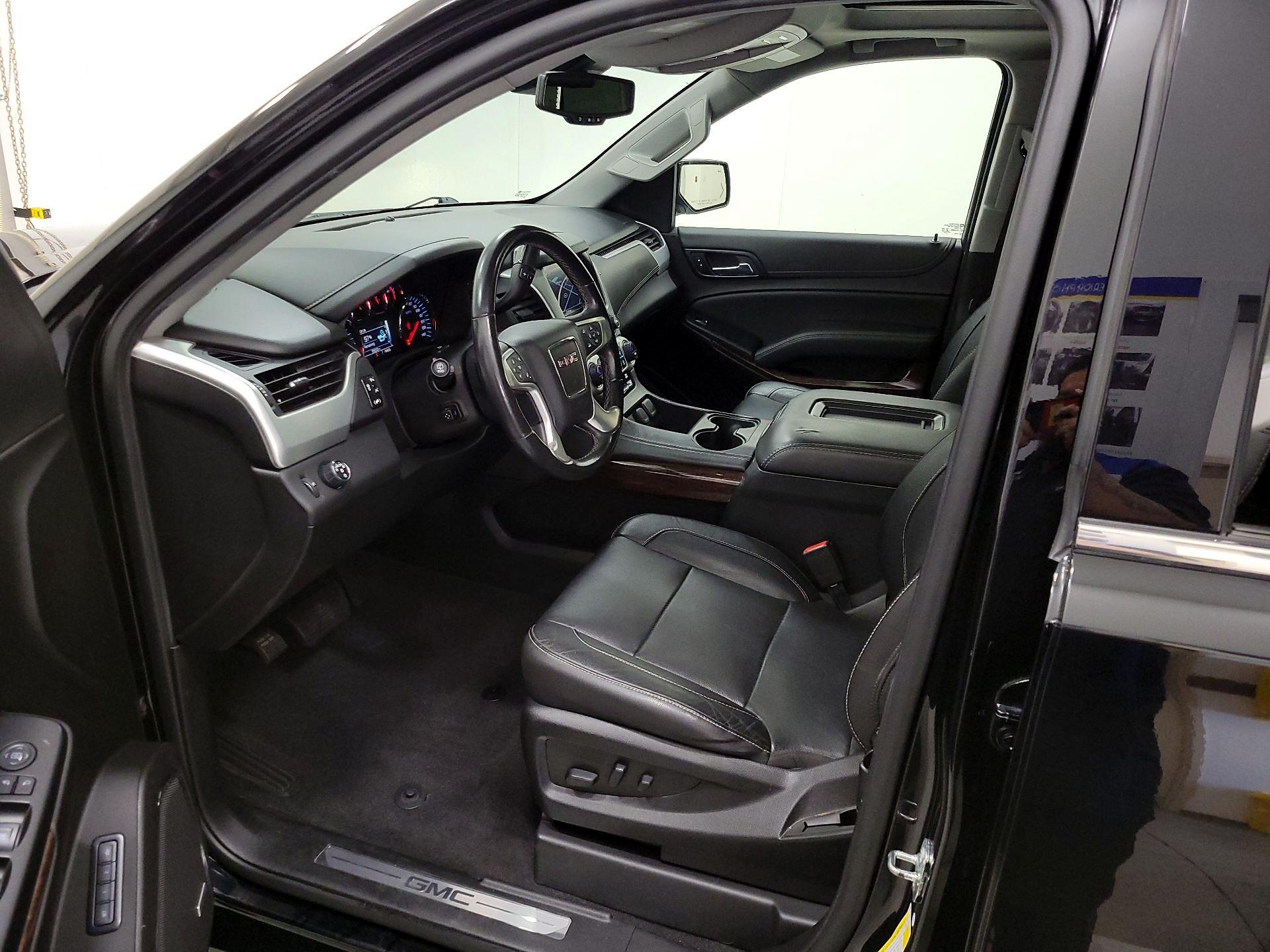 Thumbnail: 2020 GMC Yukon - 11