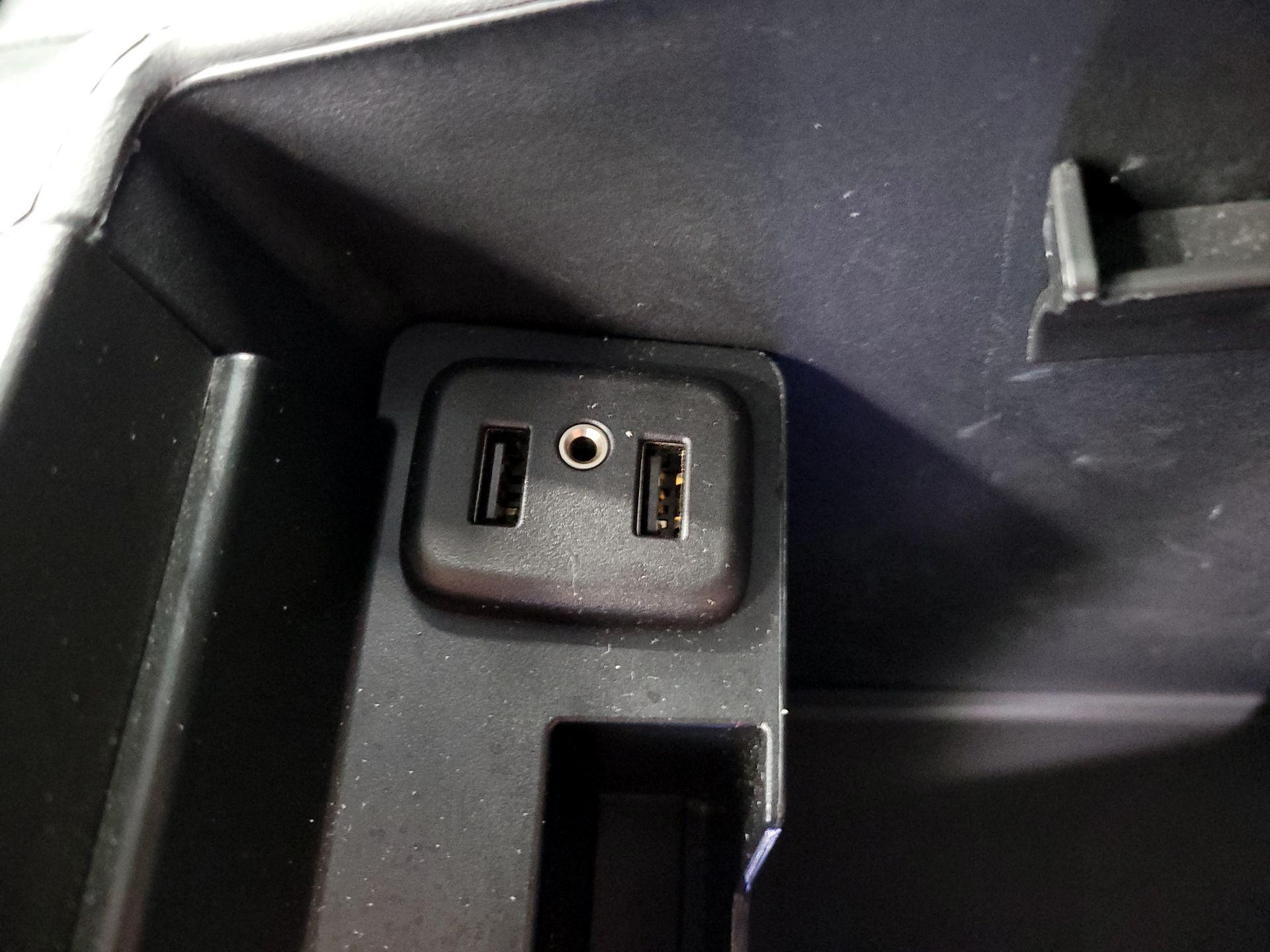 Thumbnail: 2020 GMC Yukon - 19