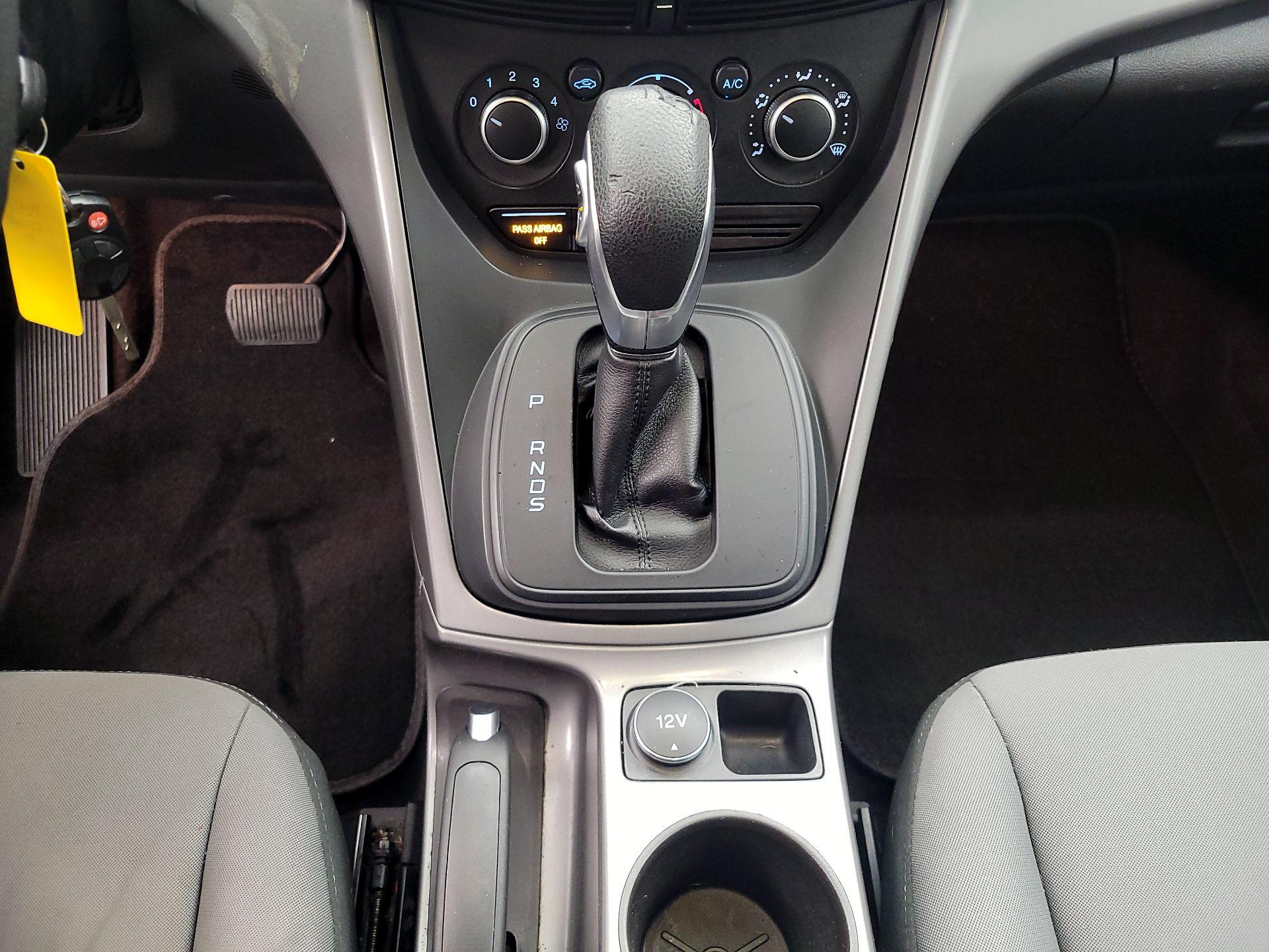 Thumbnail: 2015 Ford Escape - 17