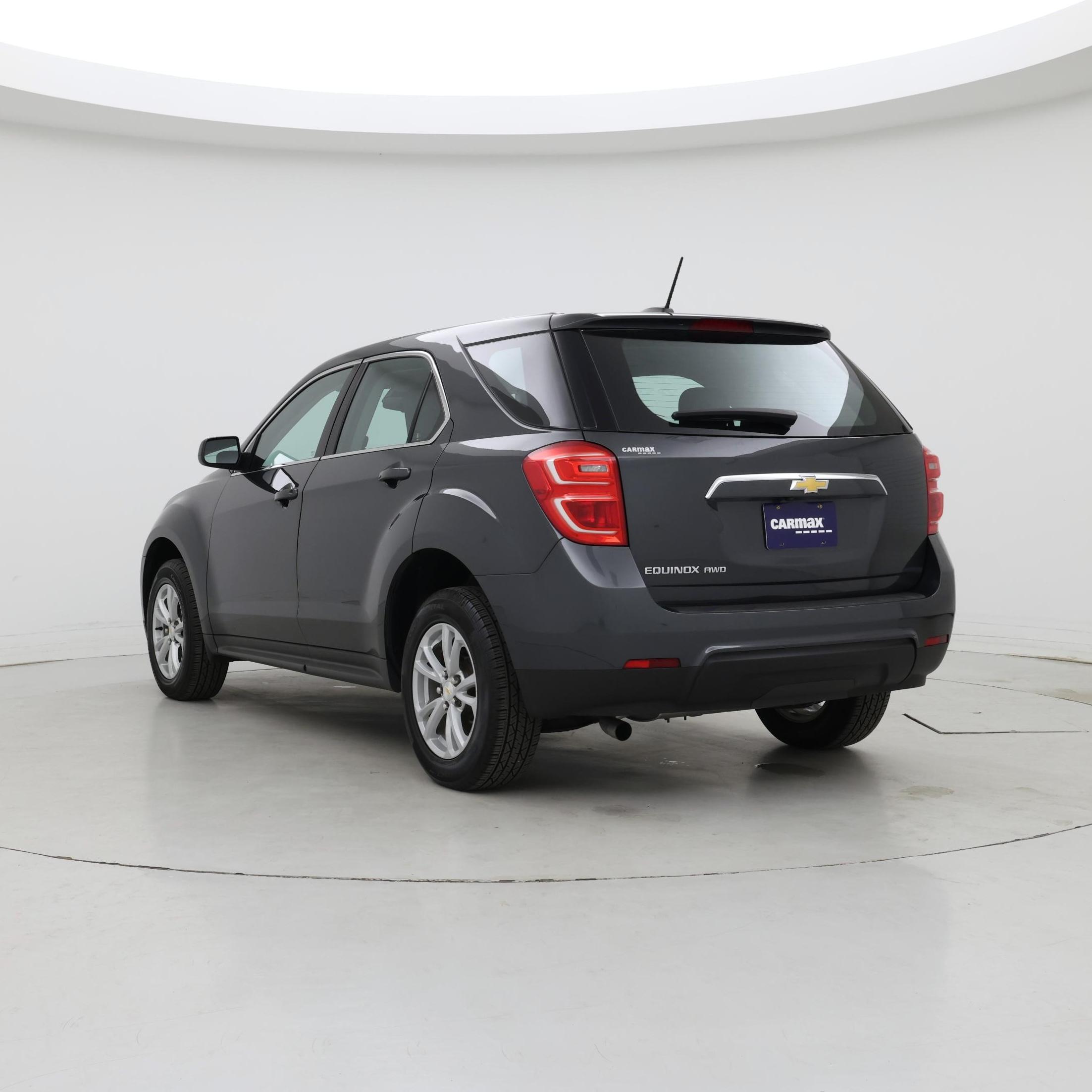 Thumbnail: 2017 Chevrolet Equinox - 2