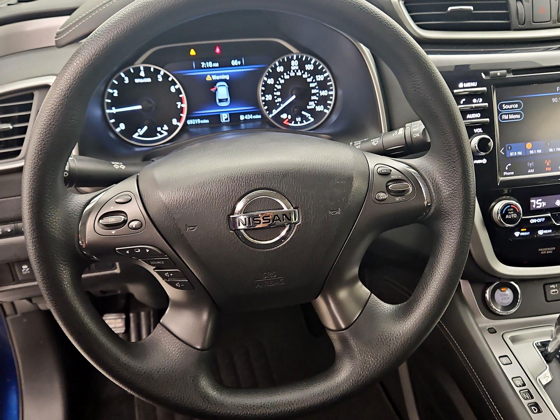 Thumbnail: 2019 Nissan Murano - 10