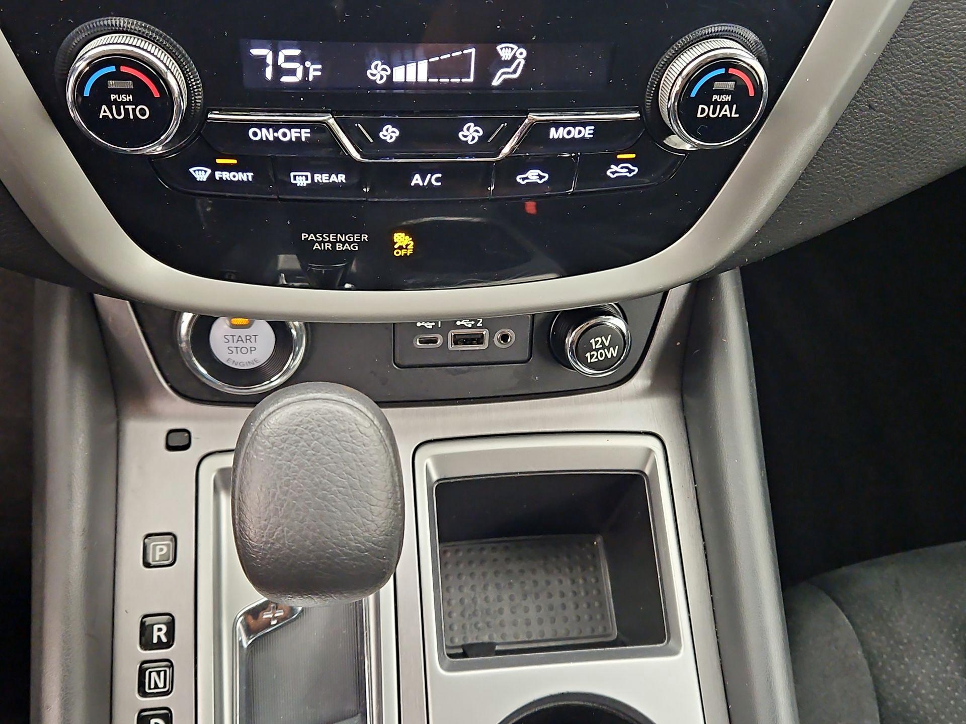 Thumbnail: 2019 Nissan Murano - 16