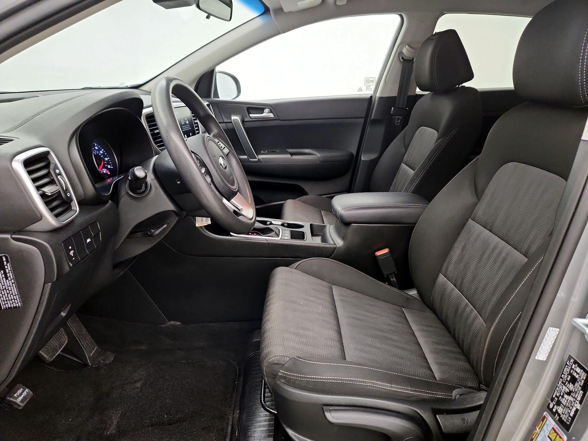 Thumbnail: 2020 Kia Sportage - 11