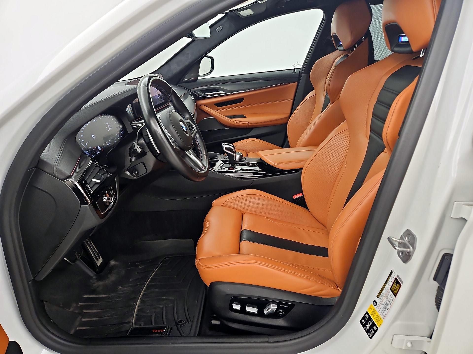 Thumbnail: 2021 BMW M5 - 11