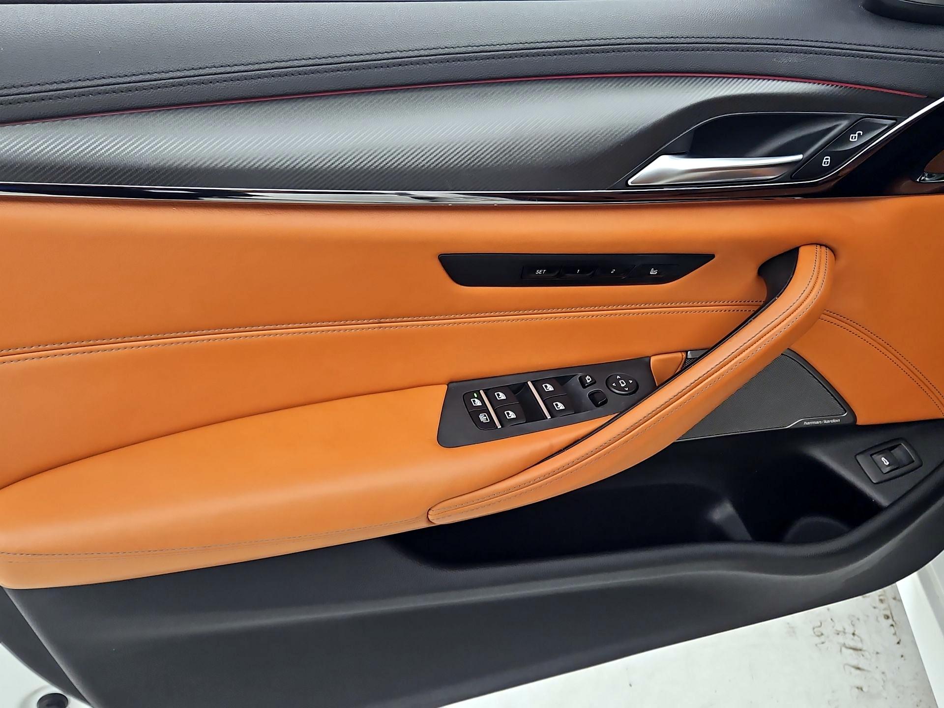 Thumbnail: 2021 BMW M5 - 12