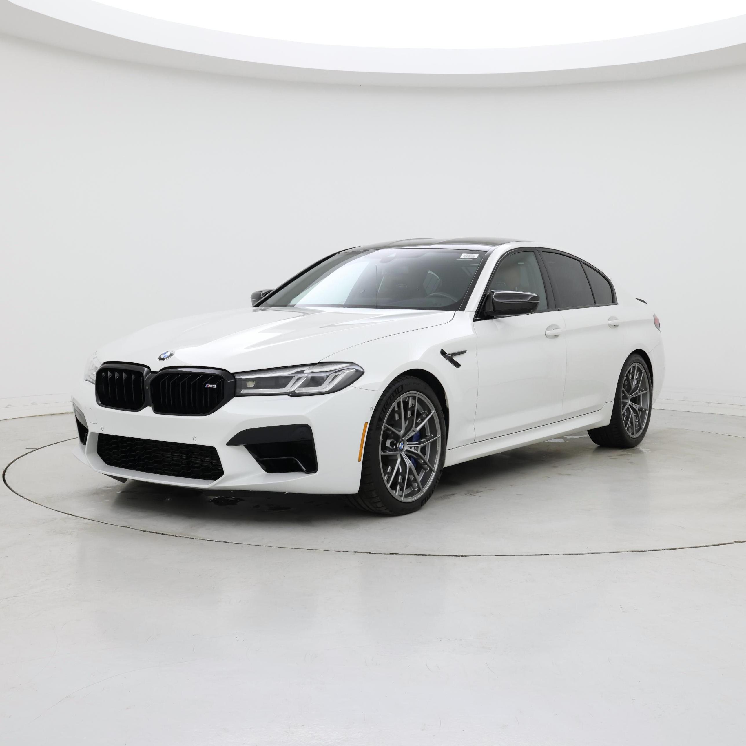 Thumbnail: 2021 BMW M5 - 4