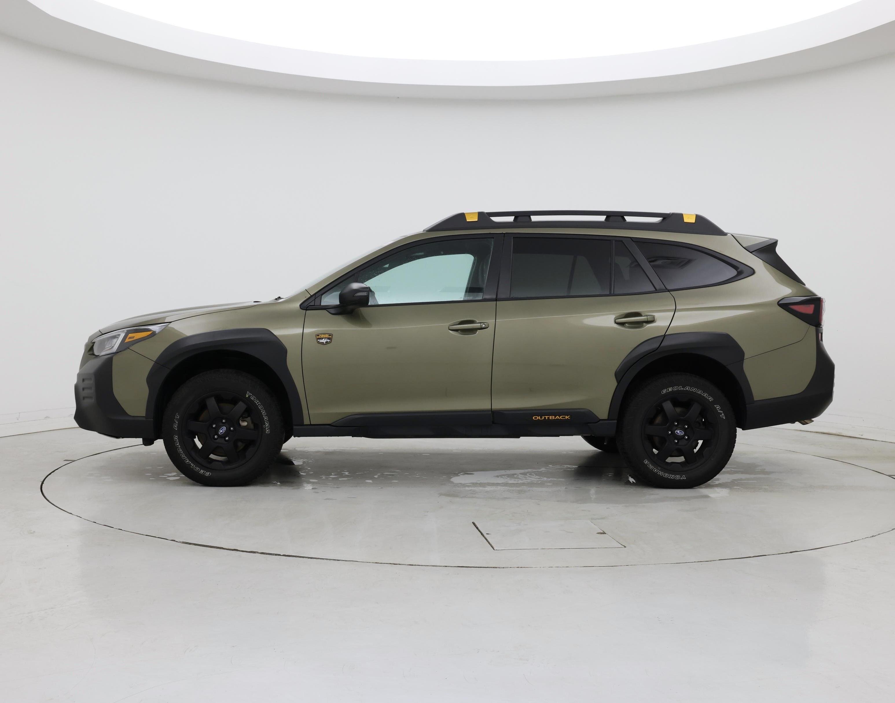 Thumbnail: 2023 Subaru Outback - 3