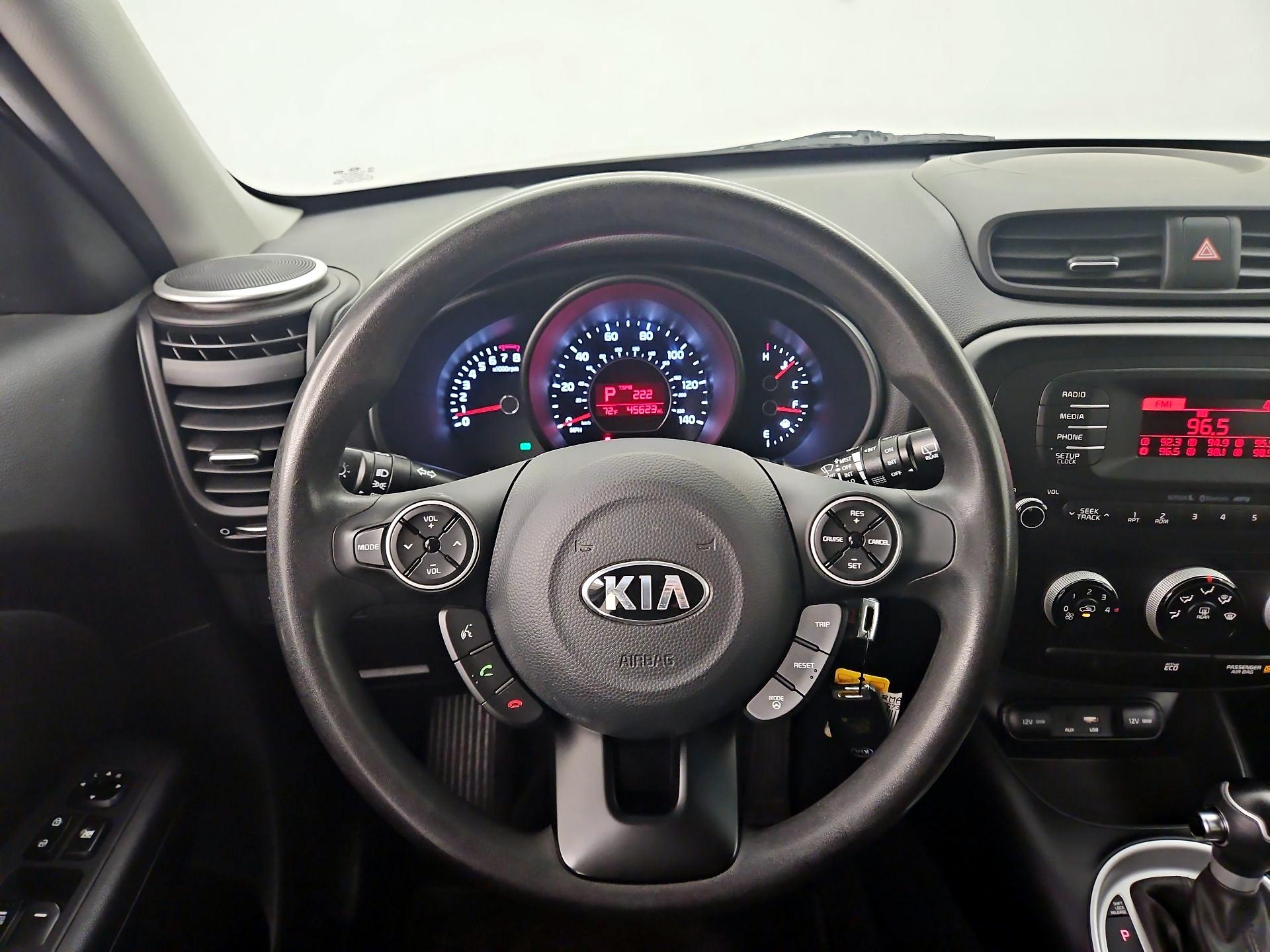 Thumbnail: 2016 Kia Soul - 10