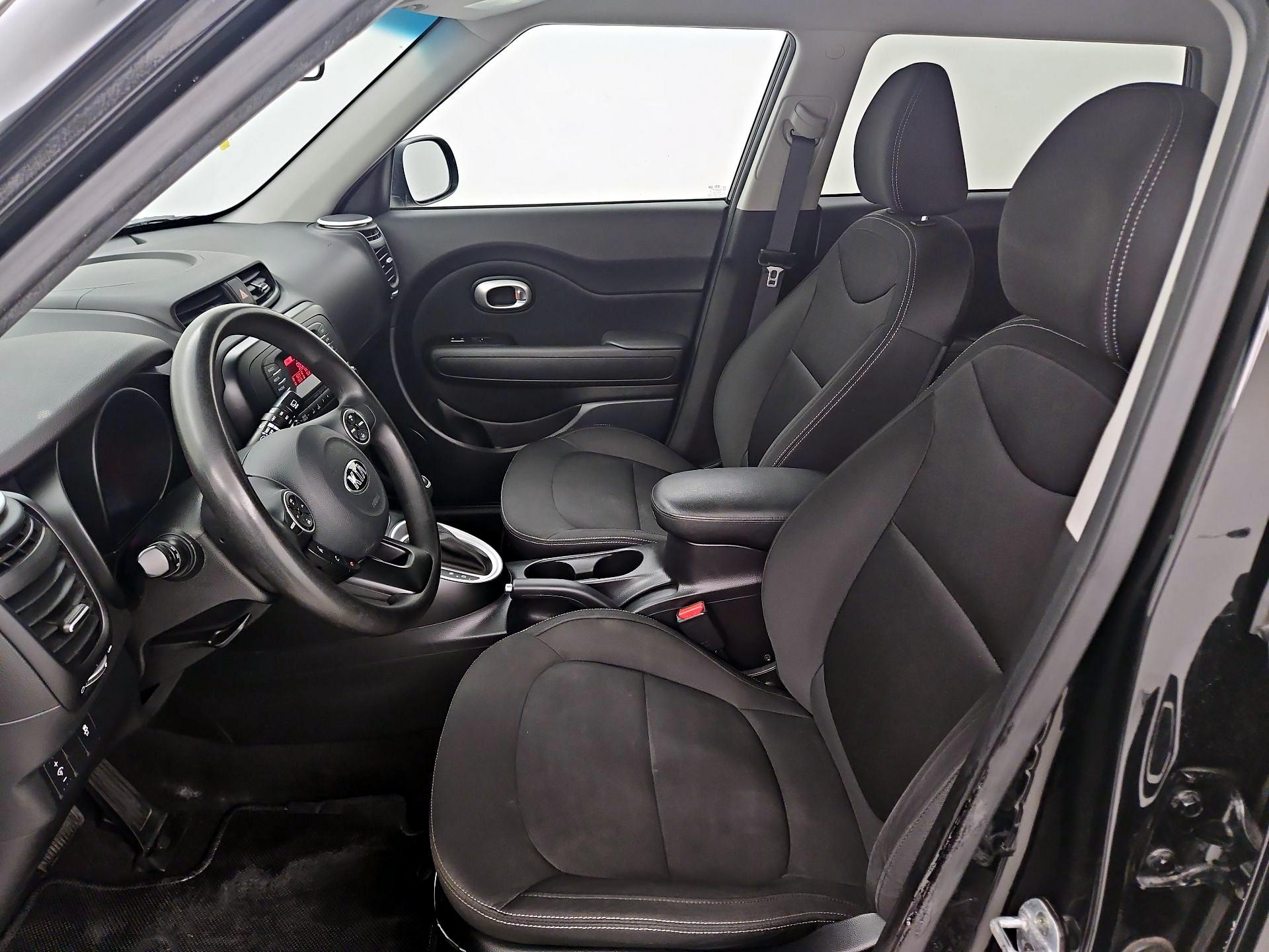 Thumbnail: 2016 Kia Soul - 11