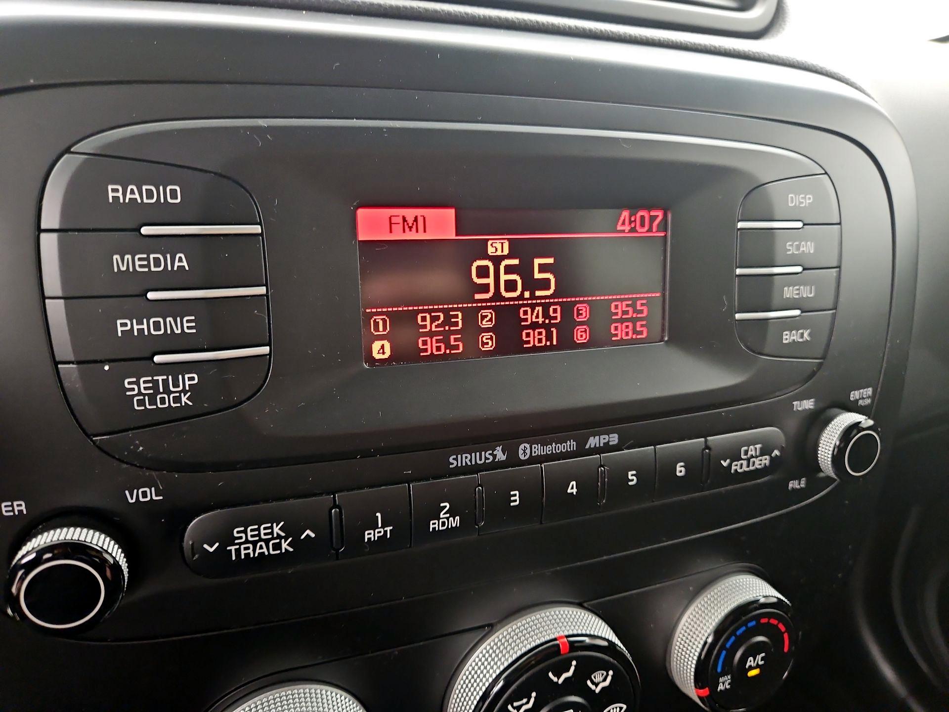 Thumbnail: 2016 Kia Soul - 14