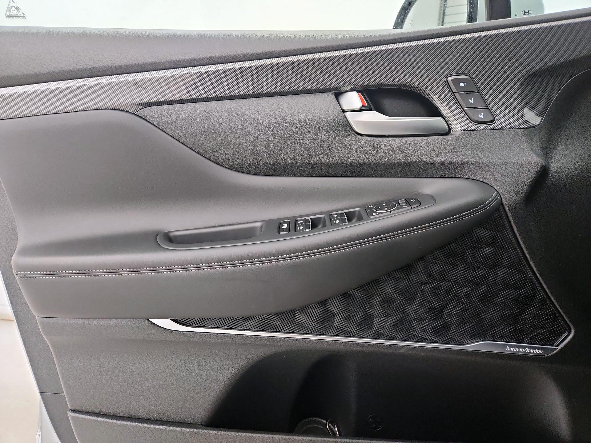 Thumbnail: 2023 Hyundai Santa Fe - 12