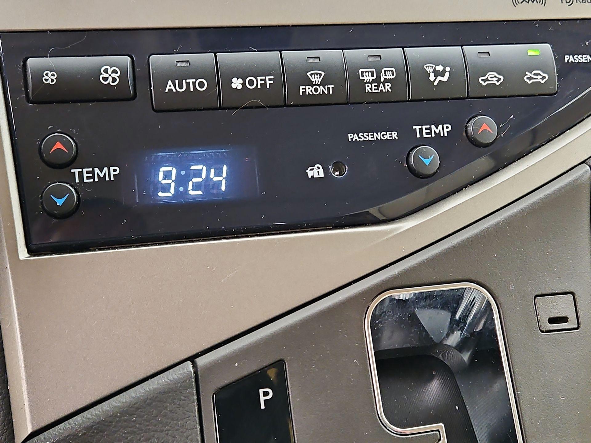 Thumbnail: 2015 Lexus RX - 17