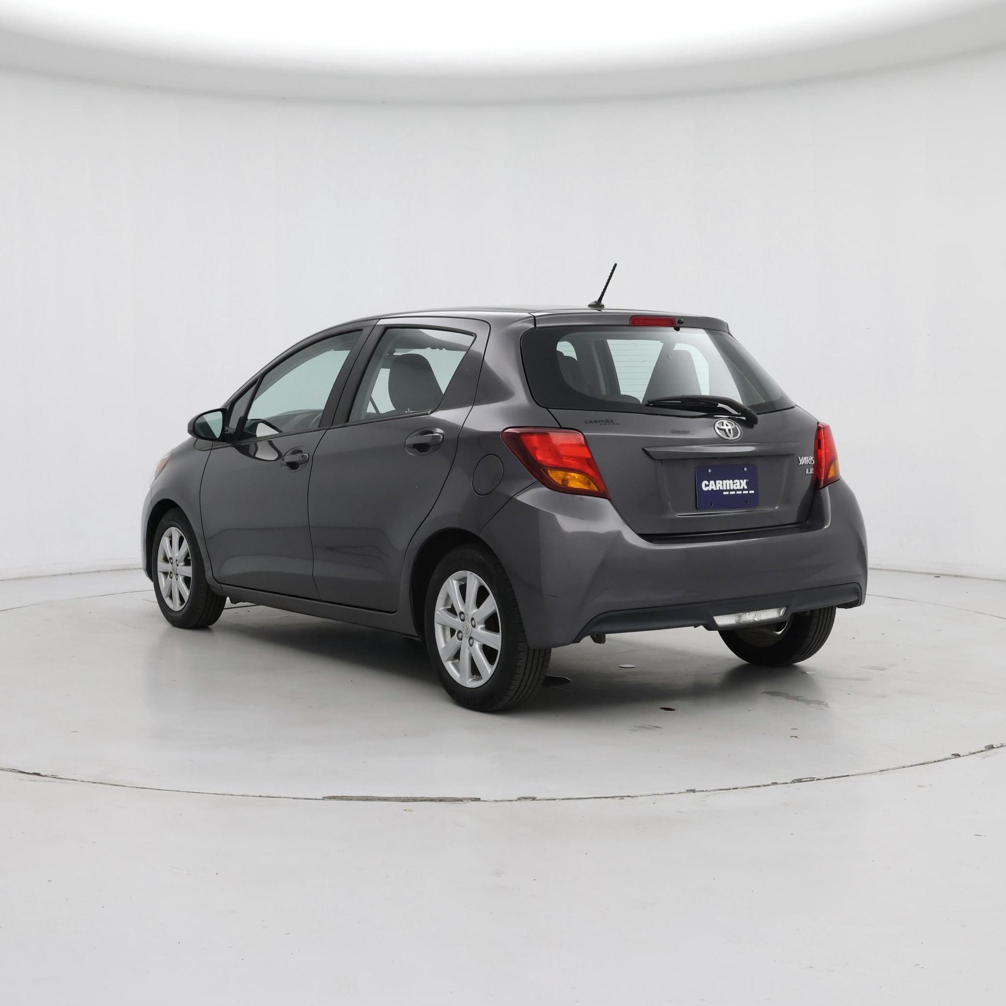 Thumbnail: 2015 Toyota Yaris - 2