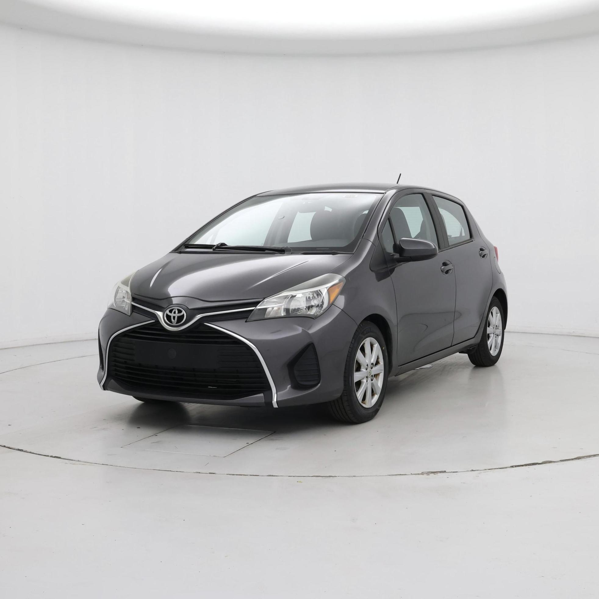 Thumbnail: 2015 Toyota Yaris - 4