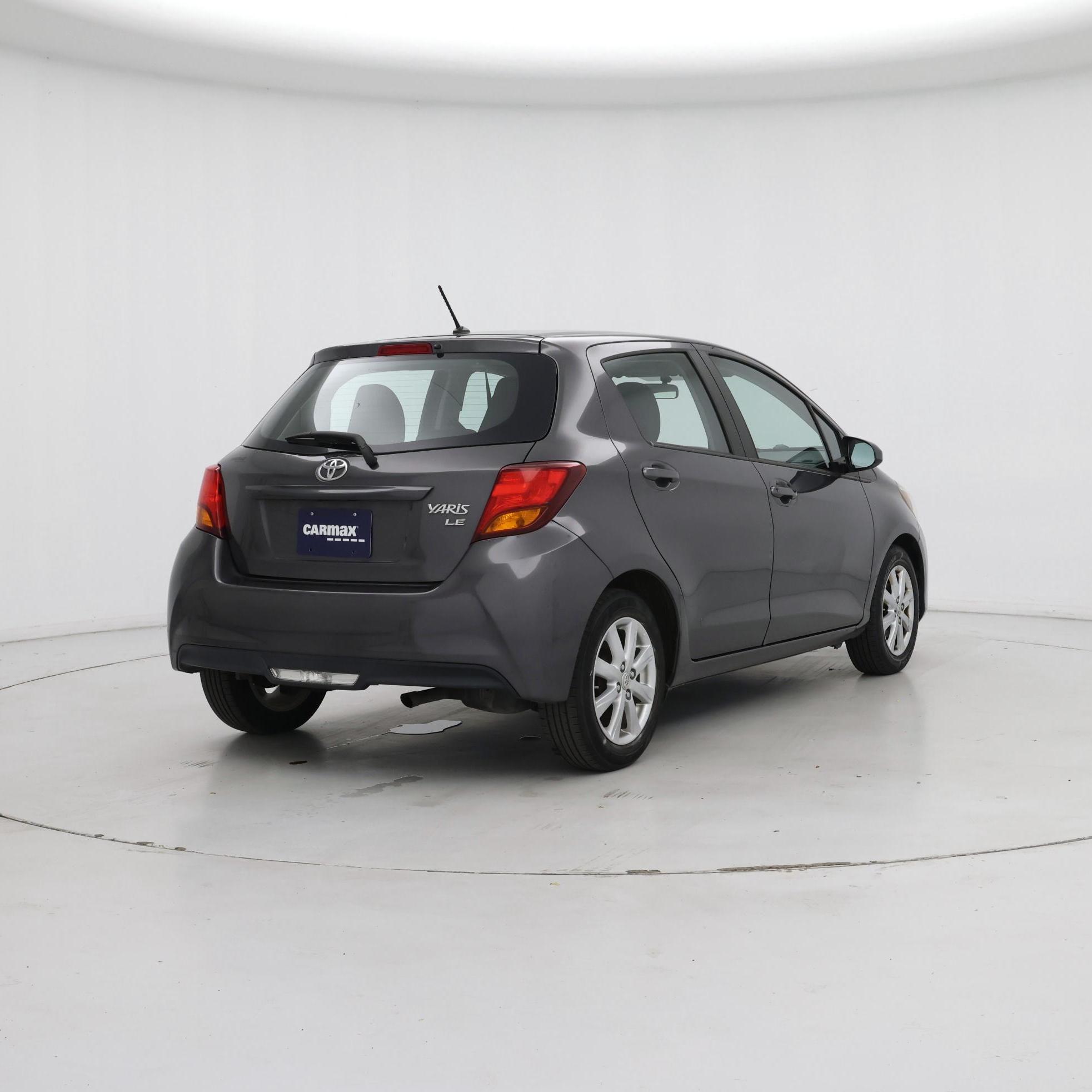 Thumbnail: 2015 Toyota Yaris - 8